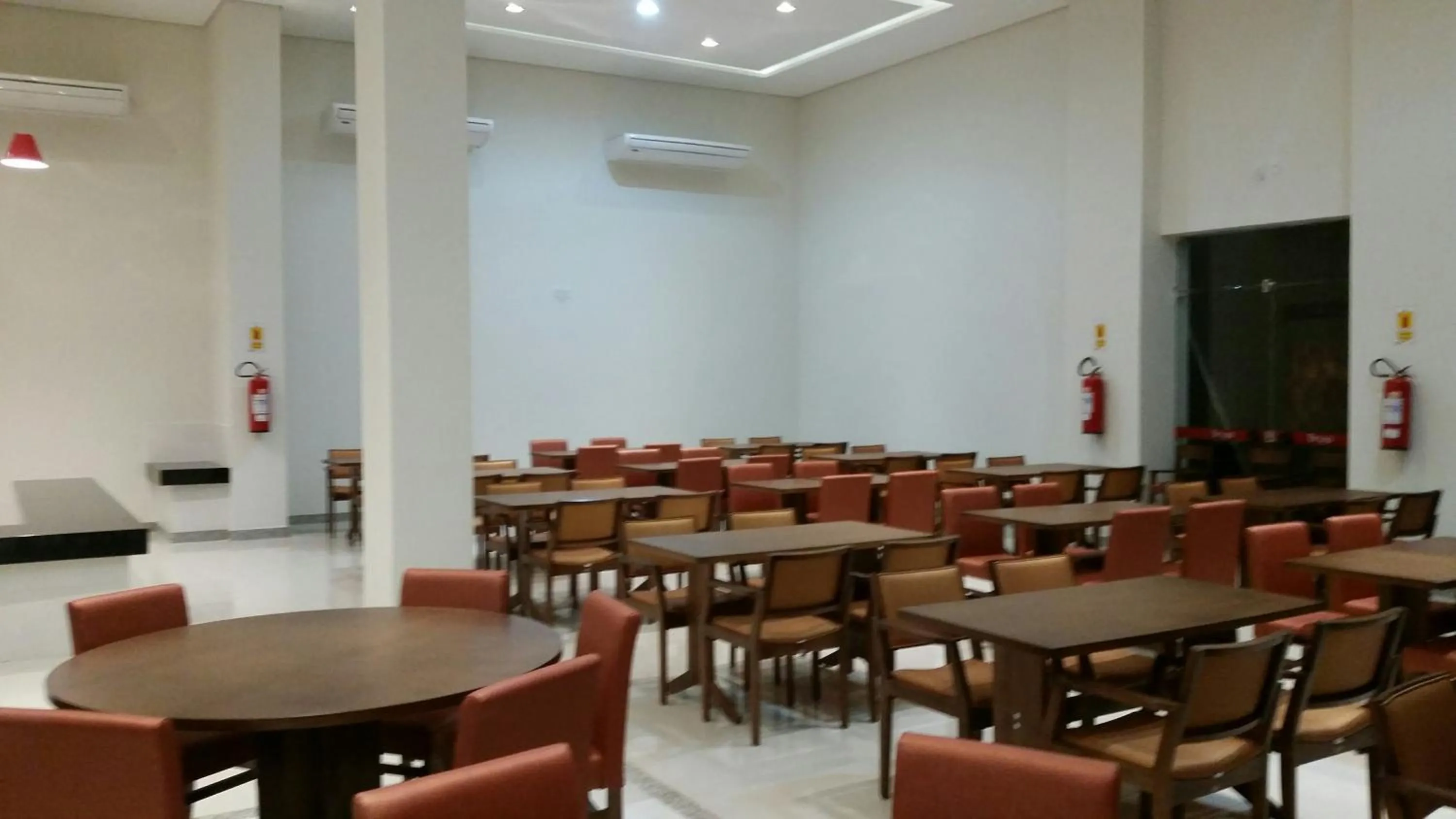 Restaurant/places to eat in Hotel Caju de Ouro