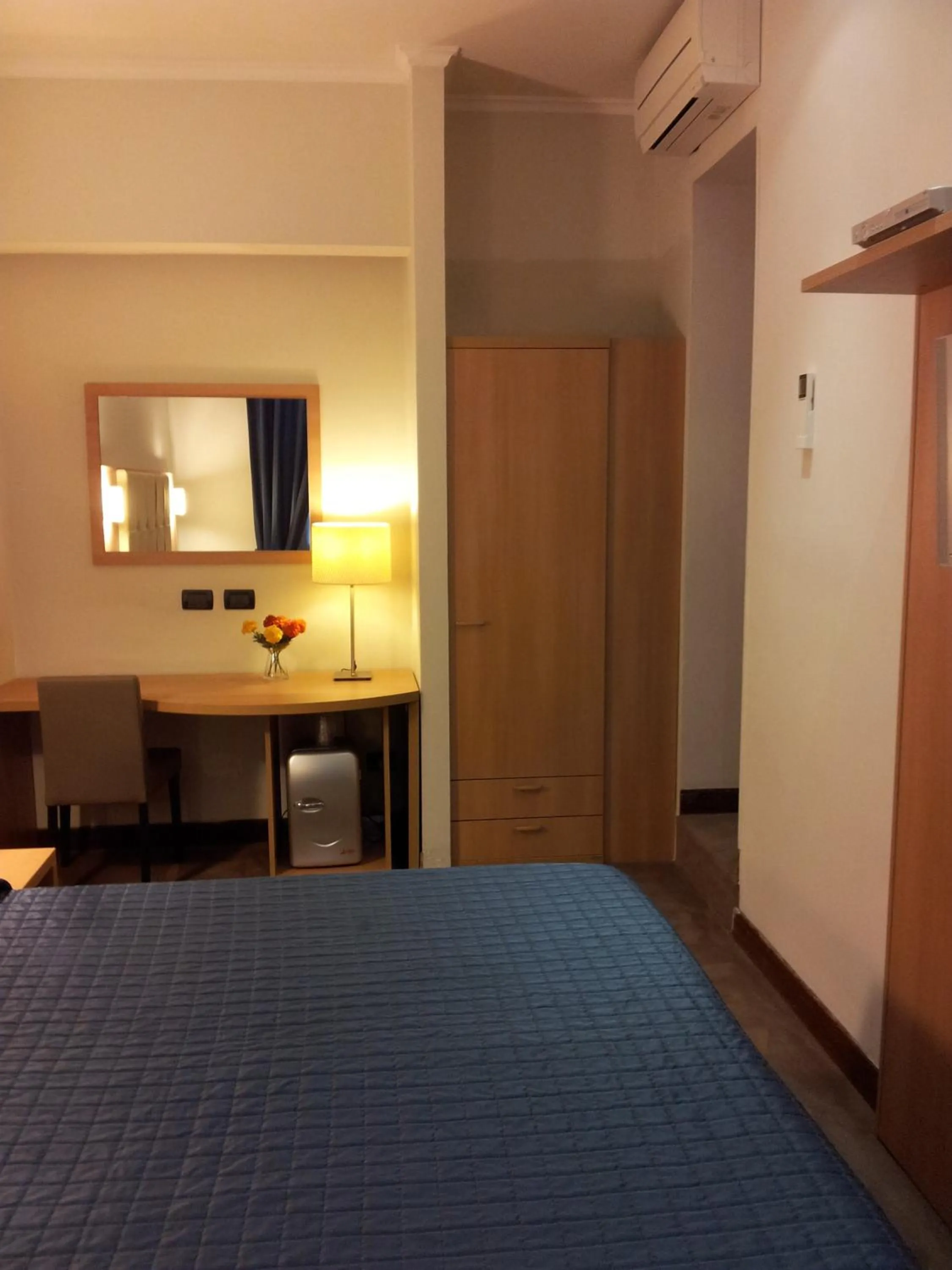 Bedroom, Bed in Residenza Cola Di Rienzo - Suite In Rome