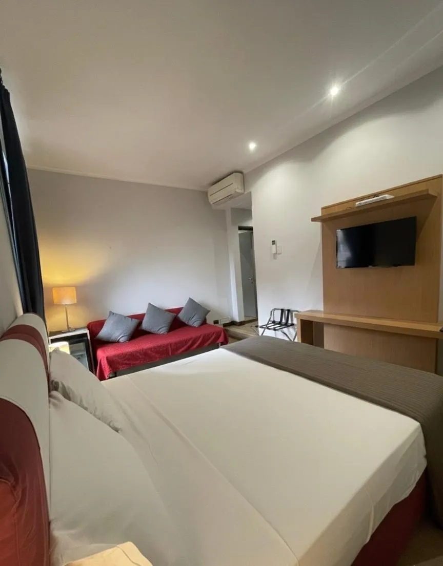 TV and multimedia, Bed in Residenza Cola Di Rienzo - Suite In Rome
