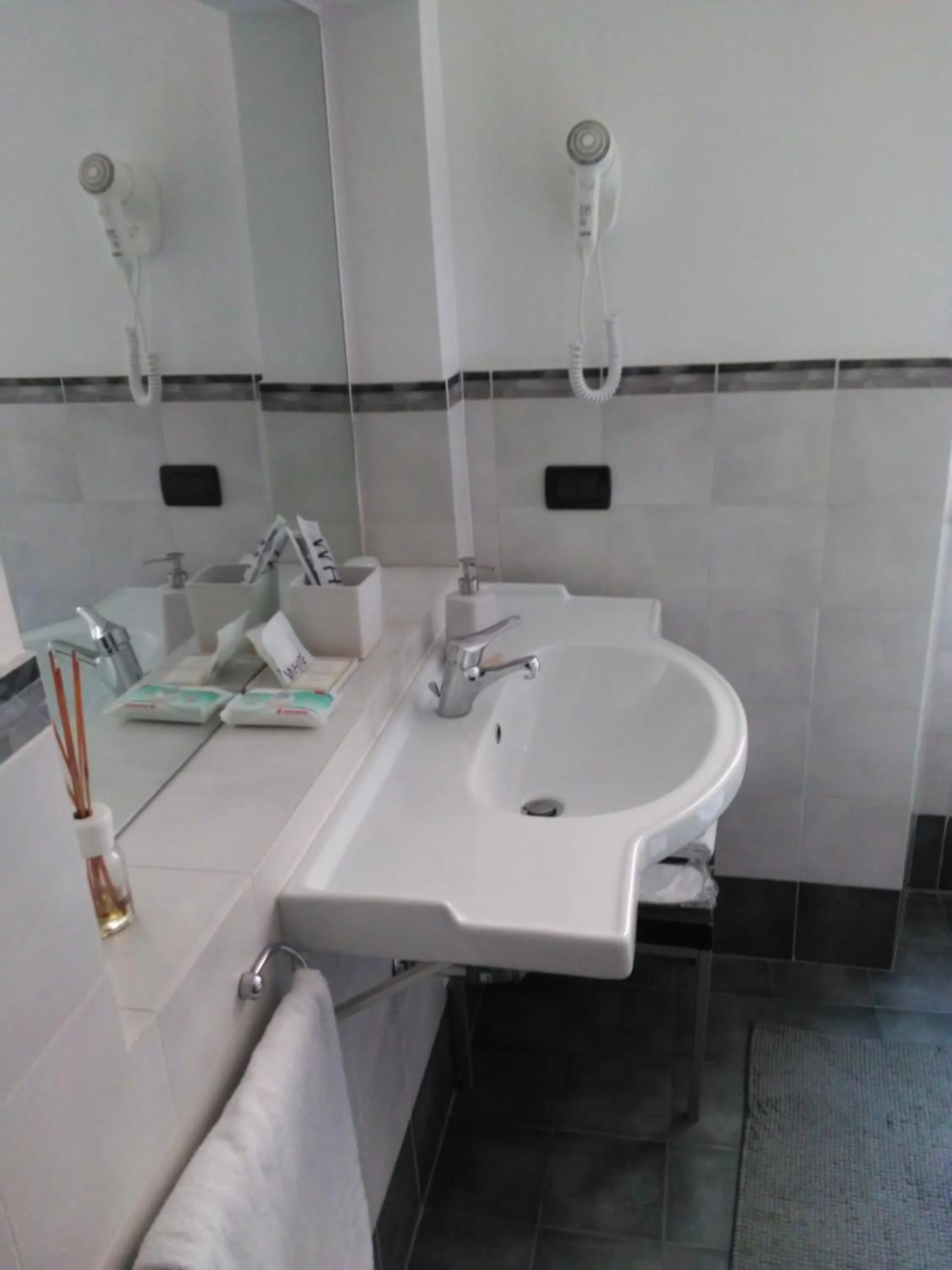 Bathroom in Residenza Cola Di Rienzo - Suite In Rome