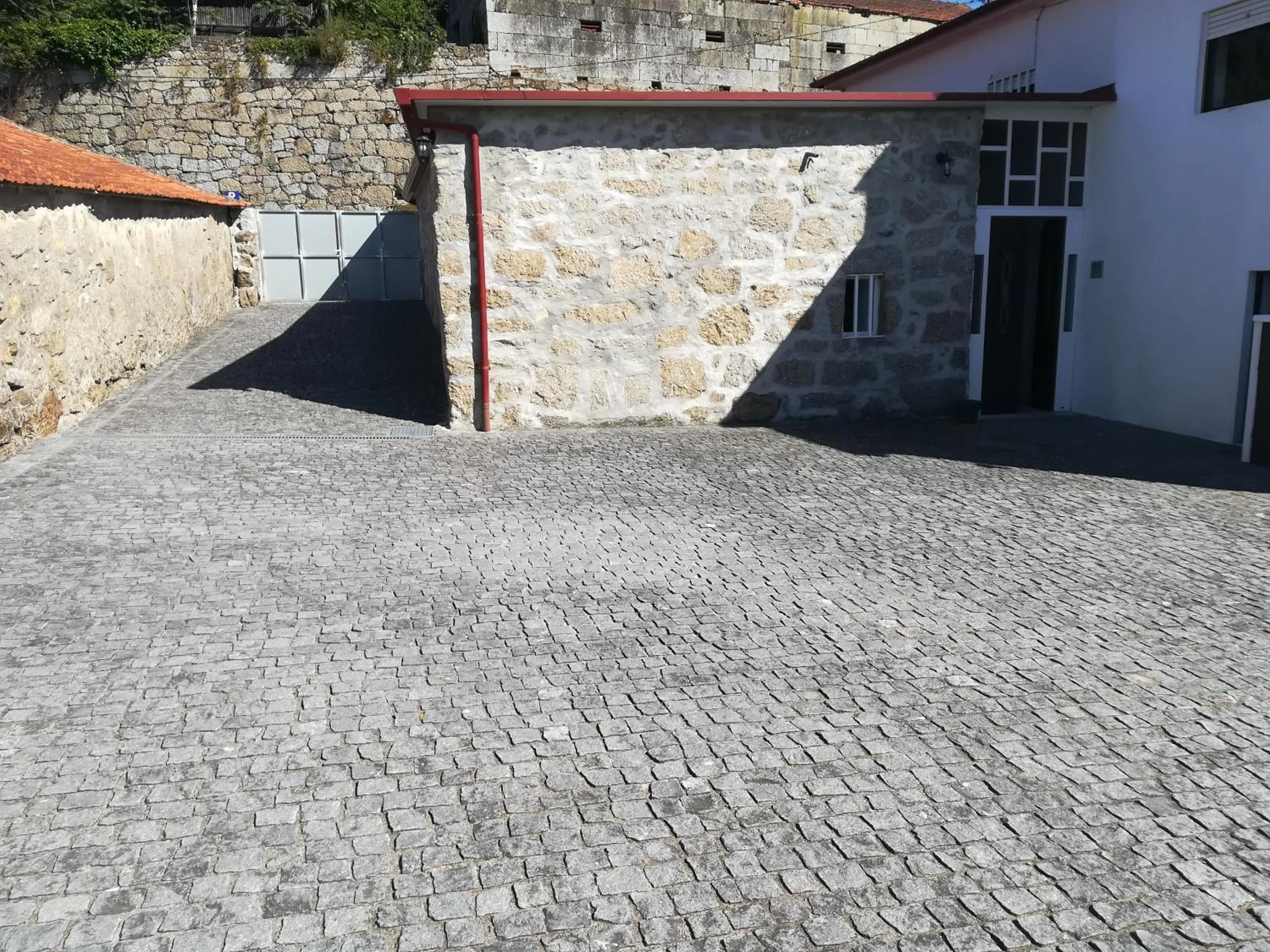 Santo Tirso Holidays Home