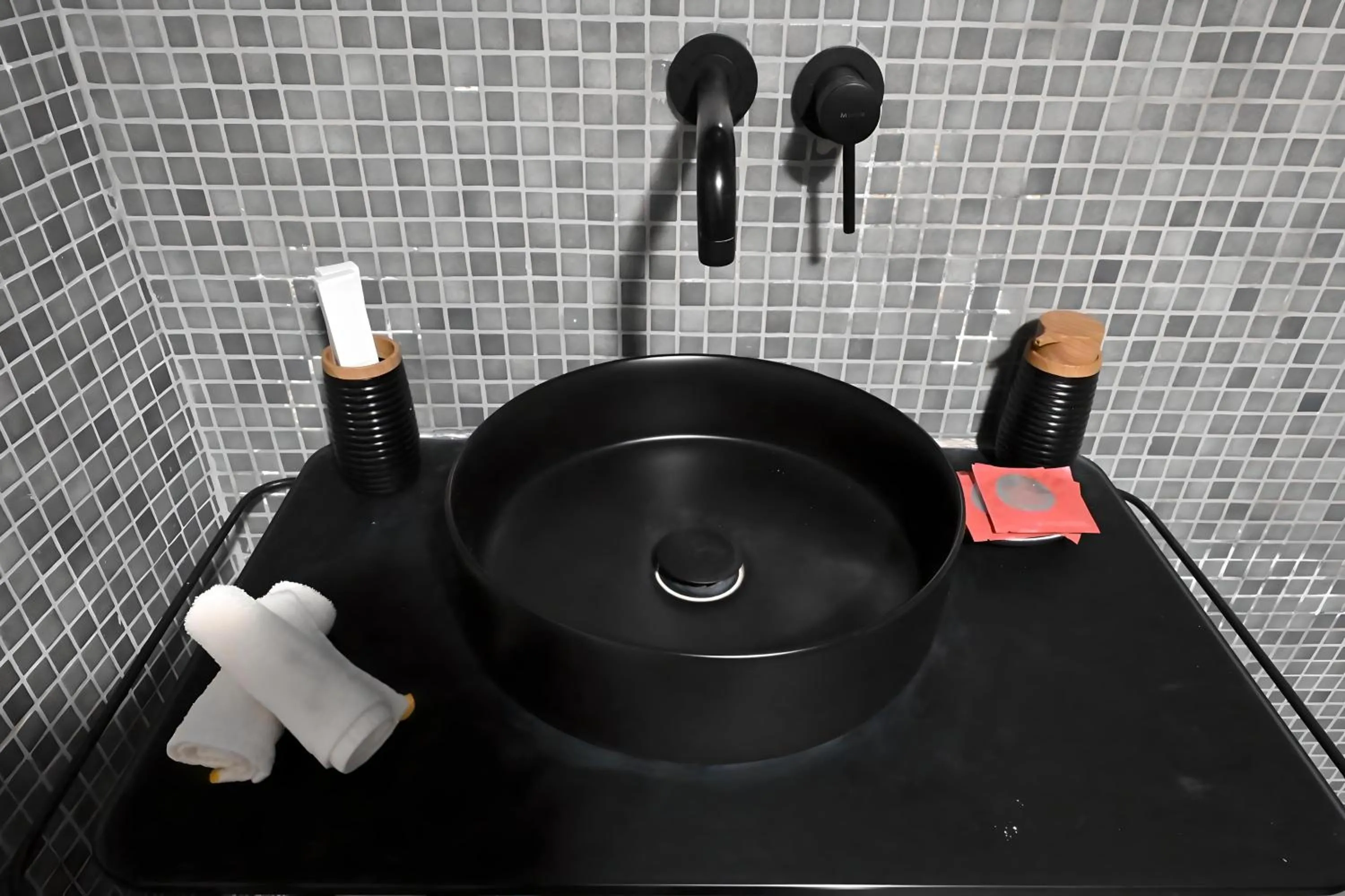 Bathroom in White Cave Private Villa