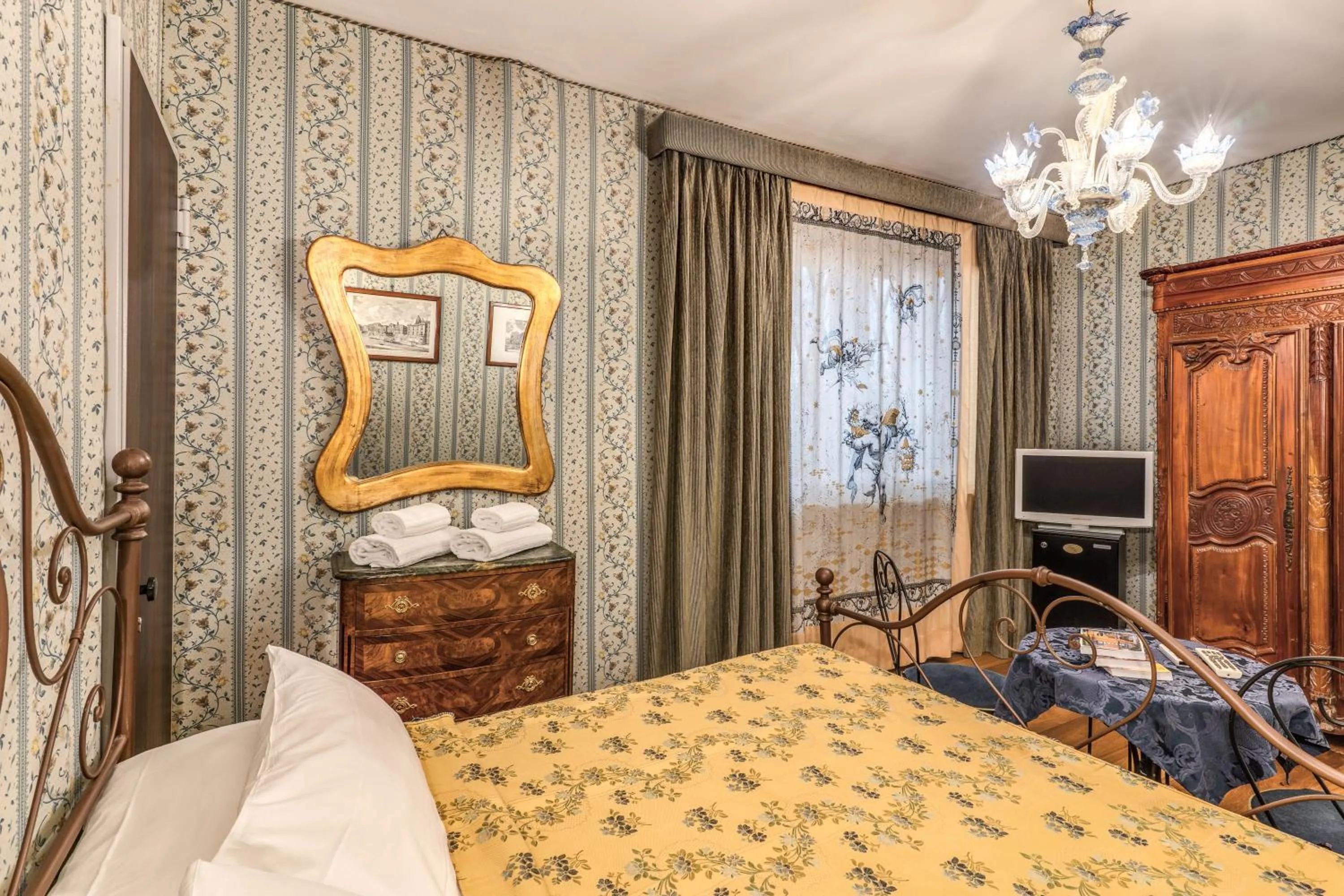 Bed in Residenza Ave Roma