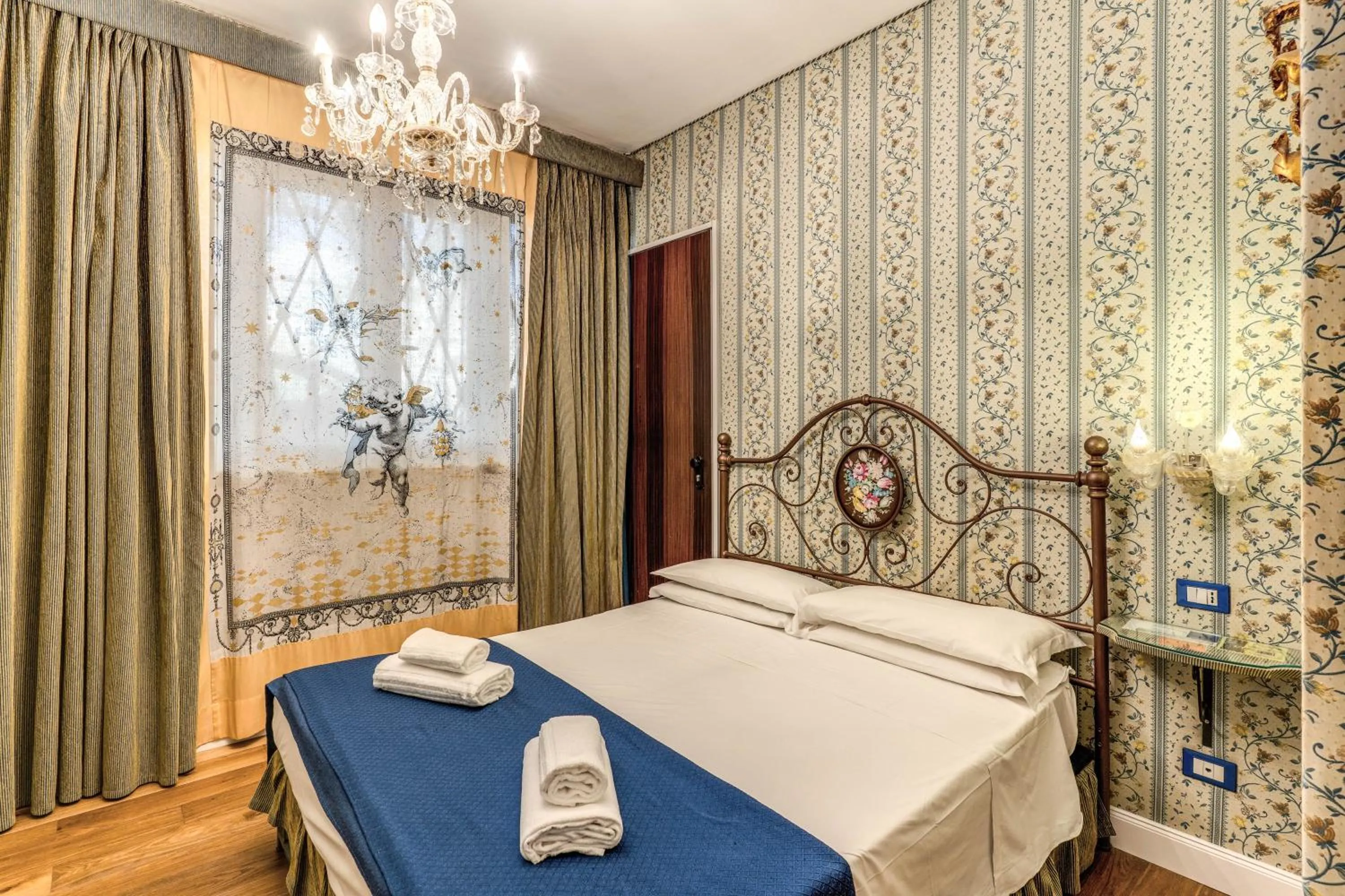 Bed in Residenza Ave Roma