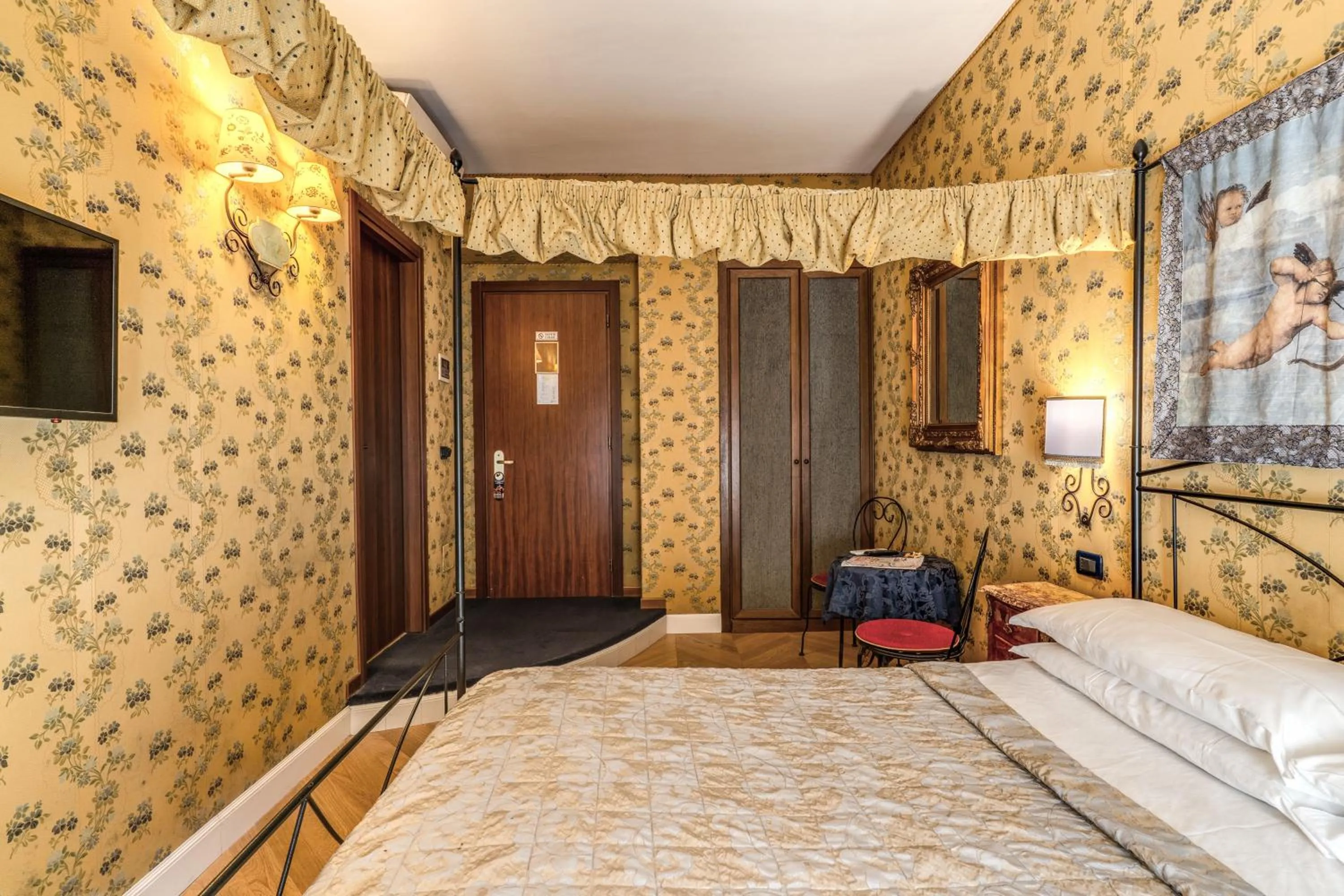 Bed in Residenza Ave Roma