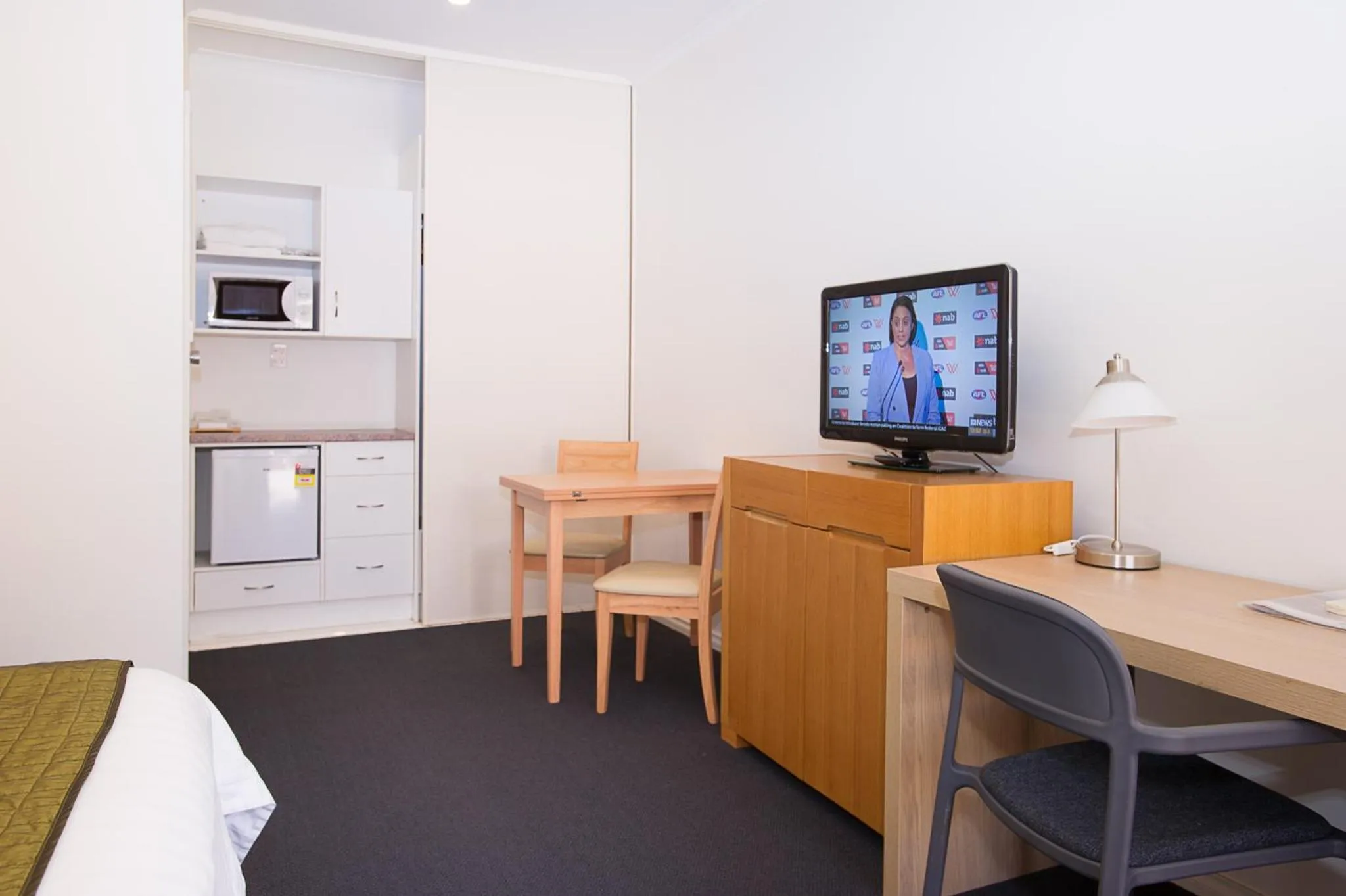 Bedroom in Standpipe Golf Motor Inn