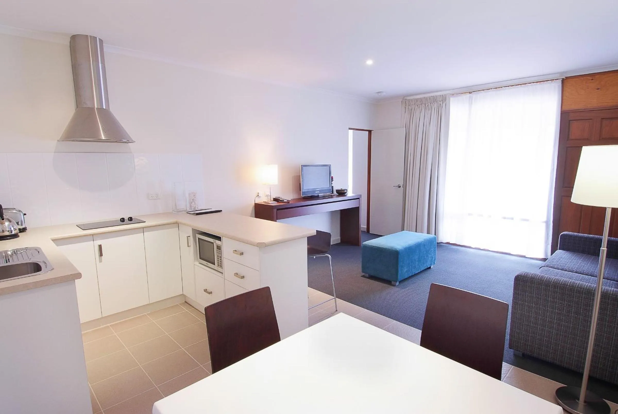 Living room in Standpipe Golf Motor Inn