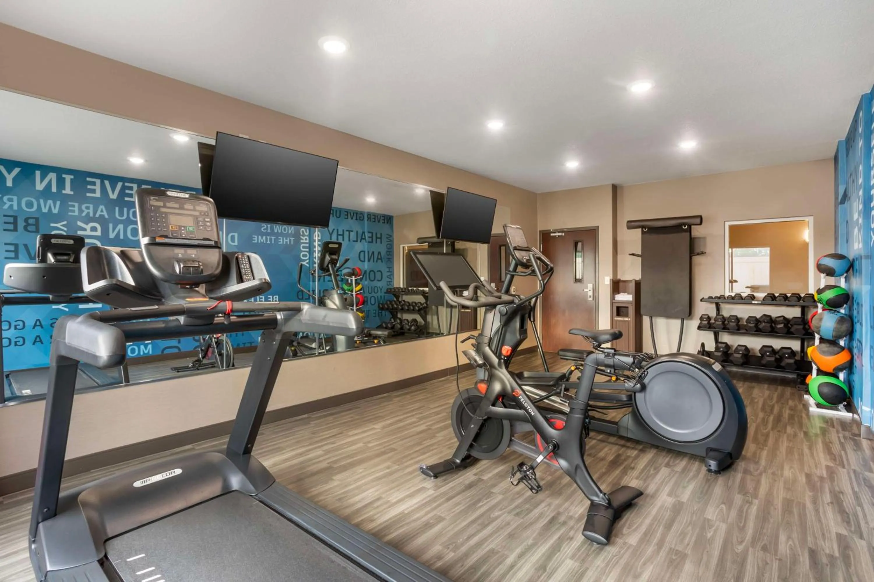 Fitness centre/facilities in Best Western Plus Columbia Inn