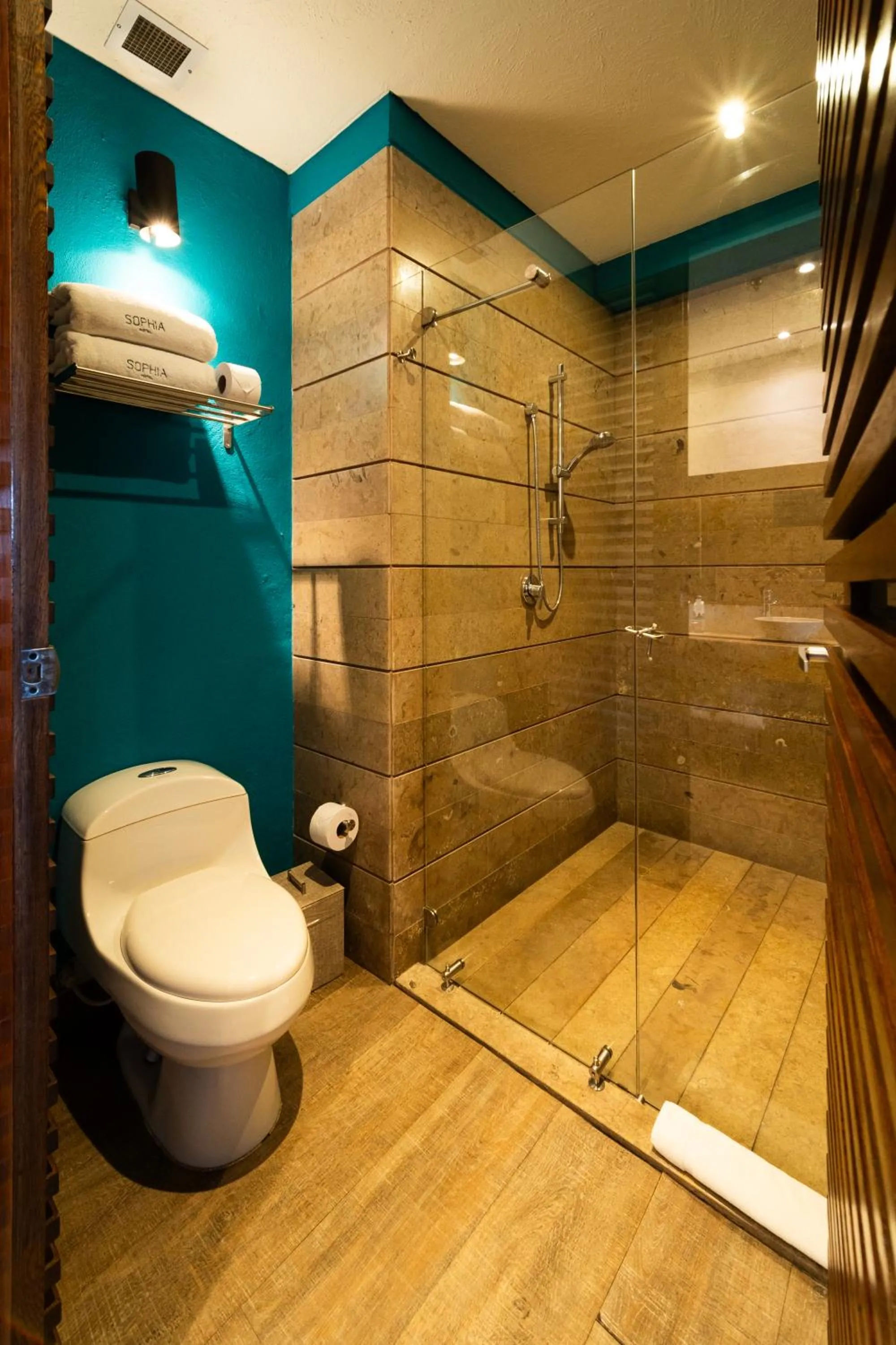 Bathroom in Sophia Hotel By OxoHotel