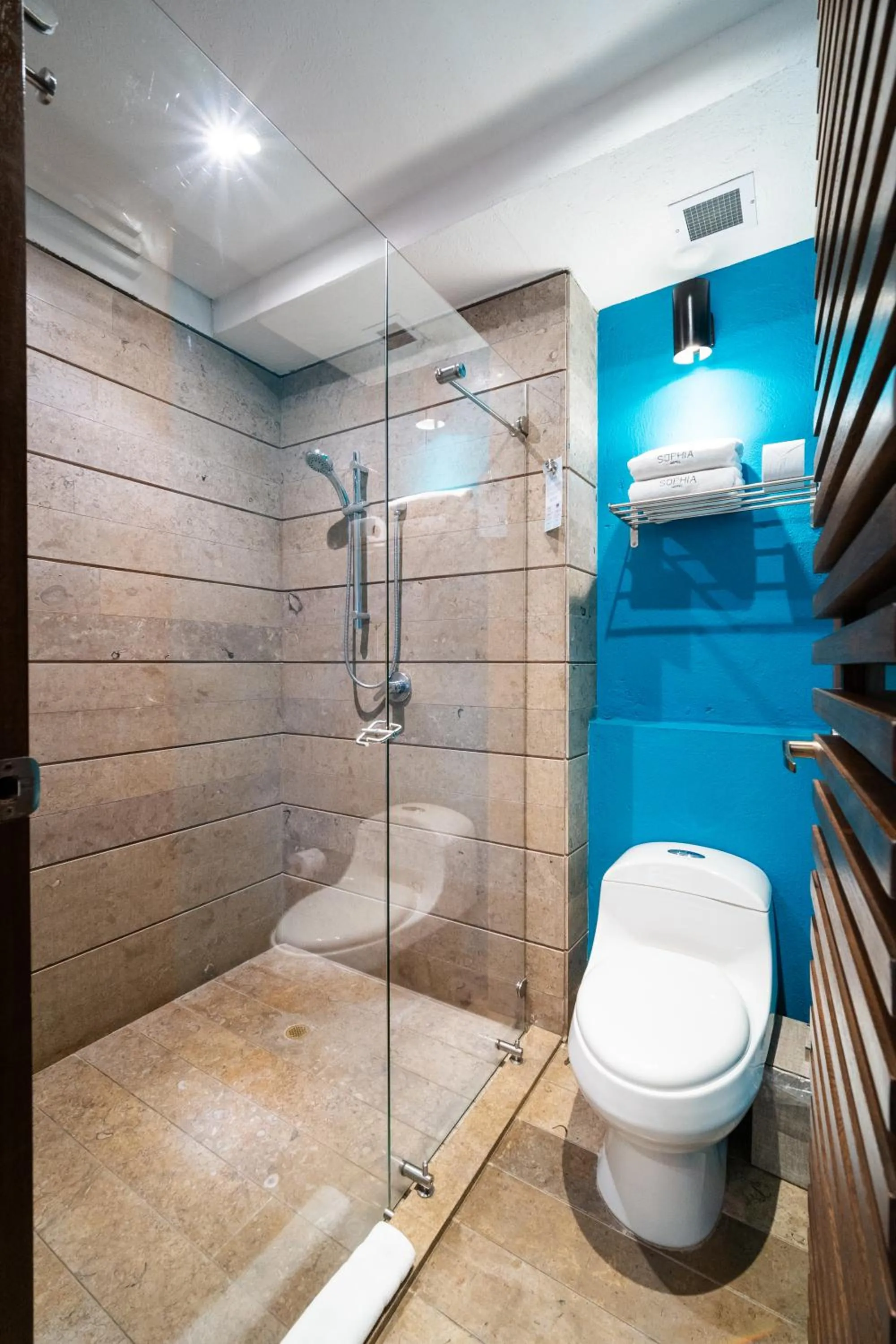 Bathroom in Sophia Hotel By OxoHotel