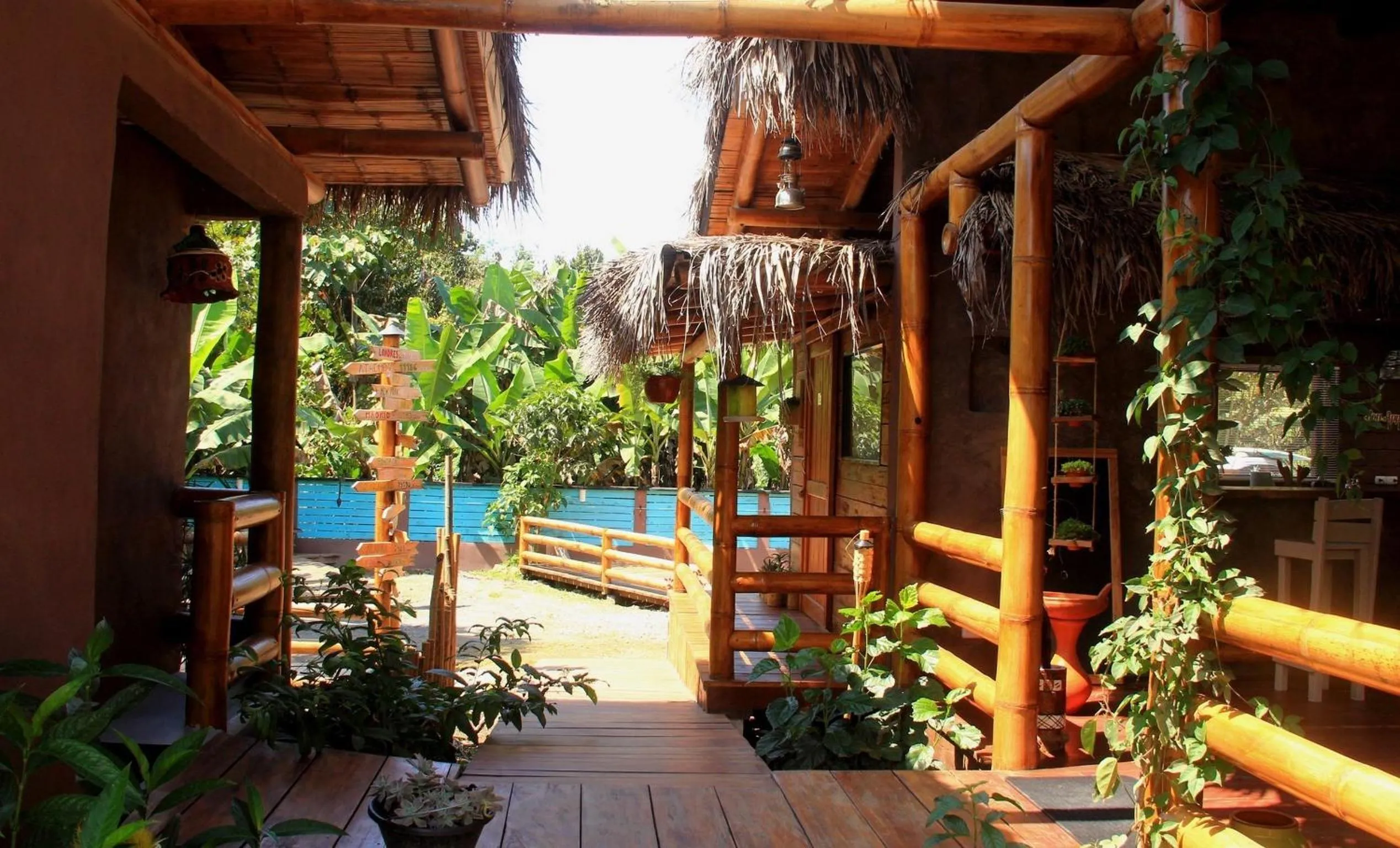 Patio in La Bicok EcoLodge