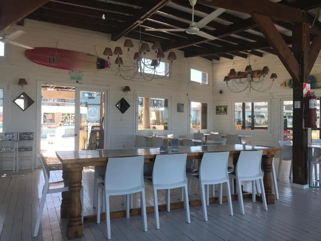 Restaurant/places to eat in Linda Bay spa playa Unidad 603 Mar de Las Pampas