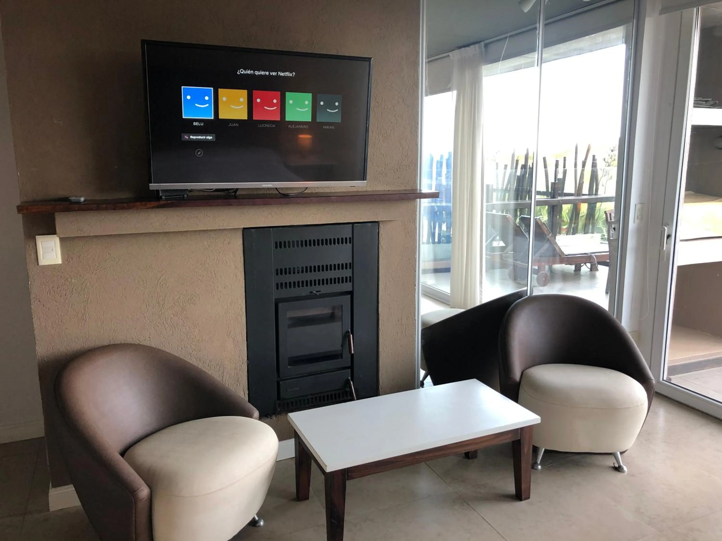Communal lounge/ TV room in Linda Bay spa playa Unidad 603 Mar de Las Pampas