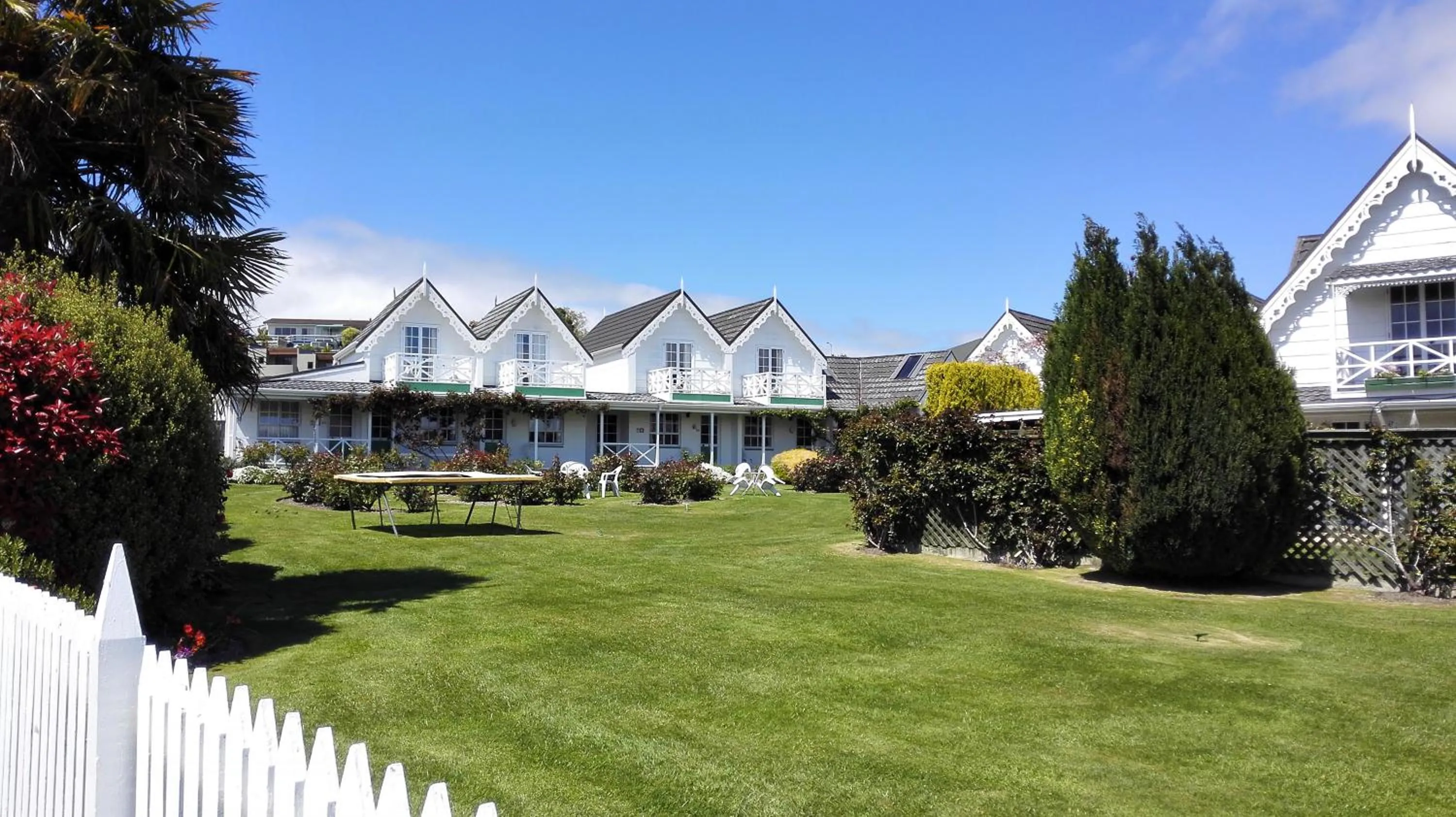 Garden in Phoenix Thermal Resort - Taupo