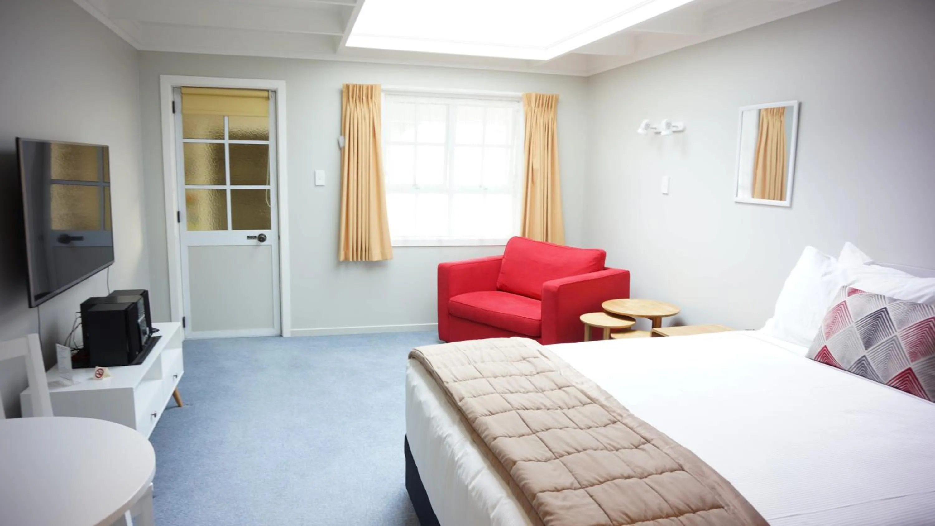 Garden, Bed in Phoenix Thermal Resort - Taupo