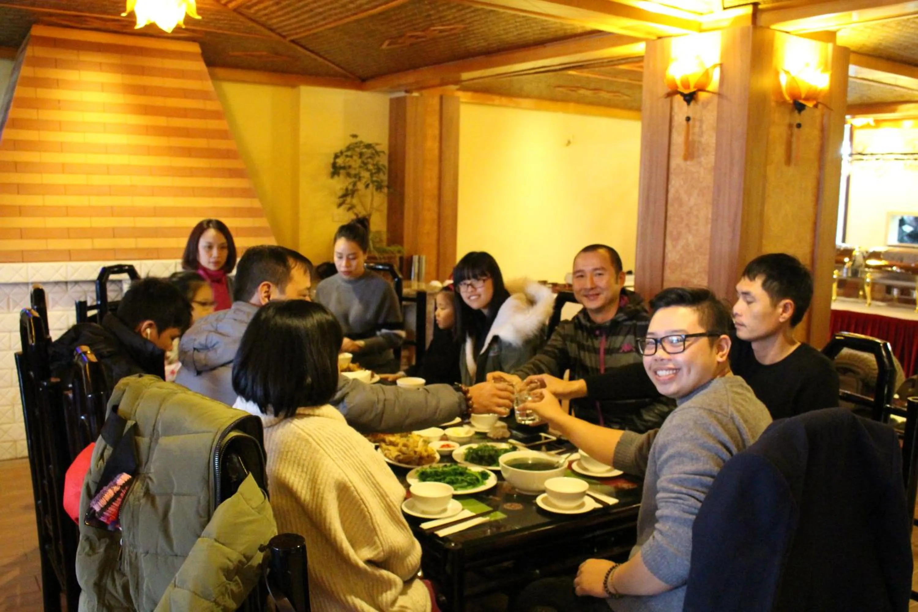 Restaurant/places to eat in Sapa Dragon Hotel