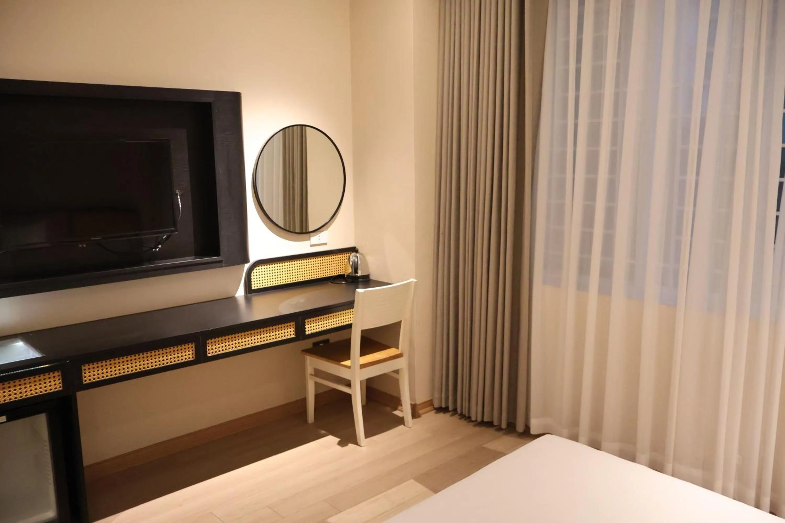 Bed in Canary Ha Noi Hotel