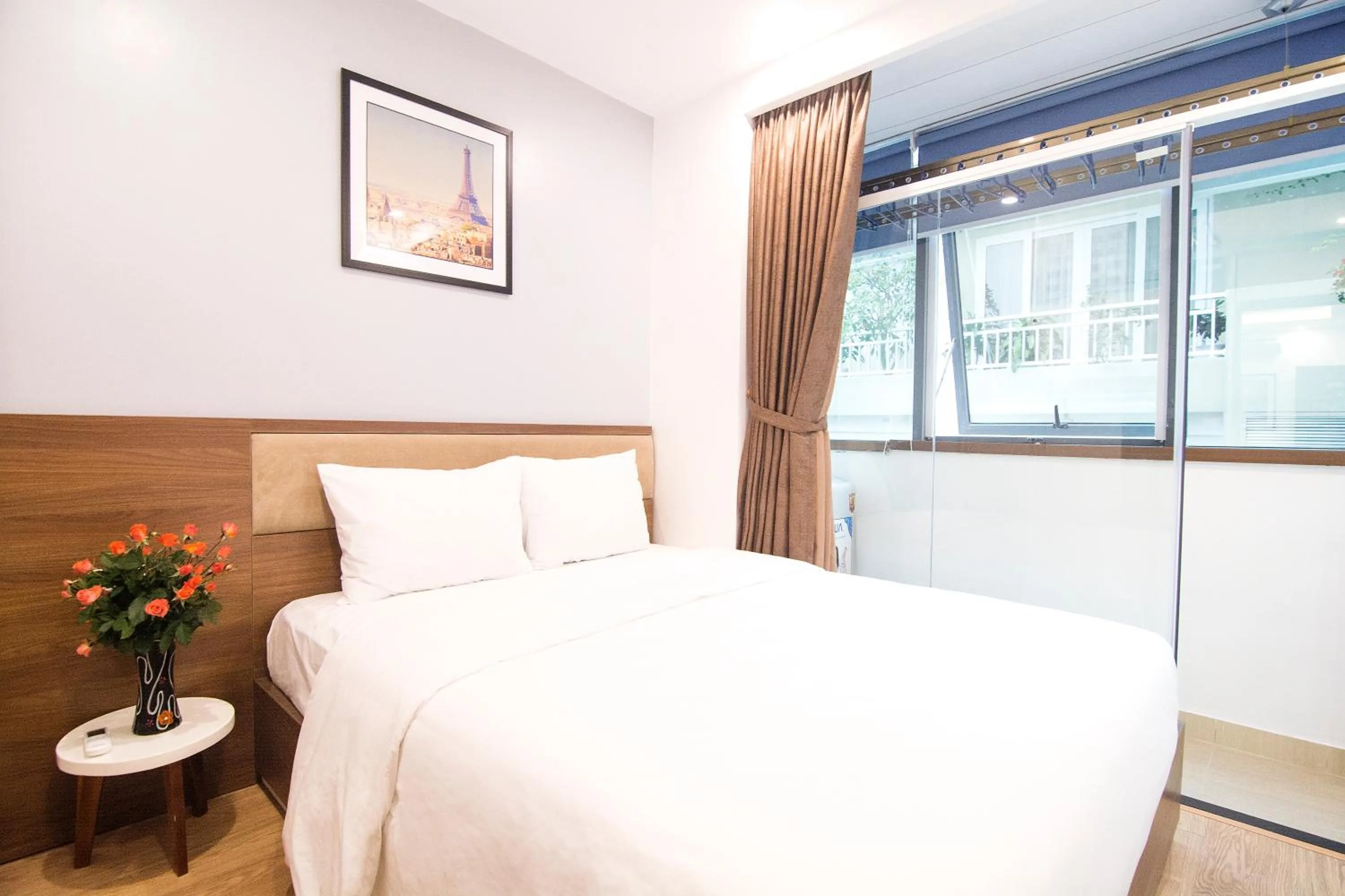 Bed in Canary Ha Noi Hotel