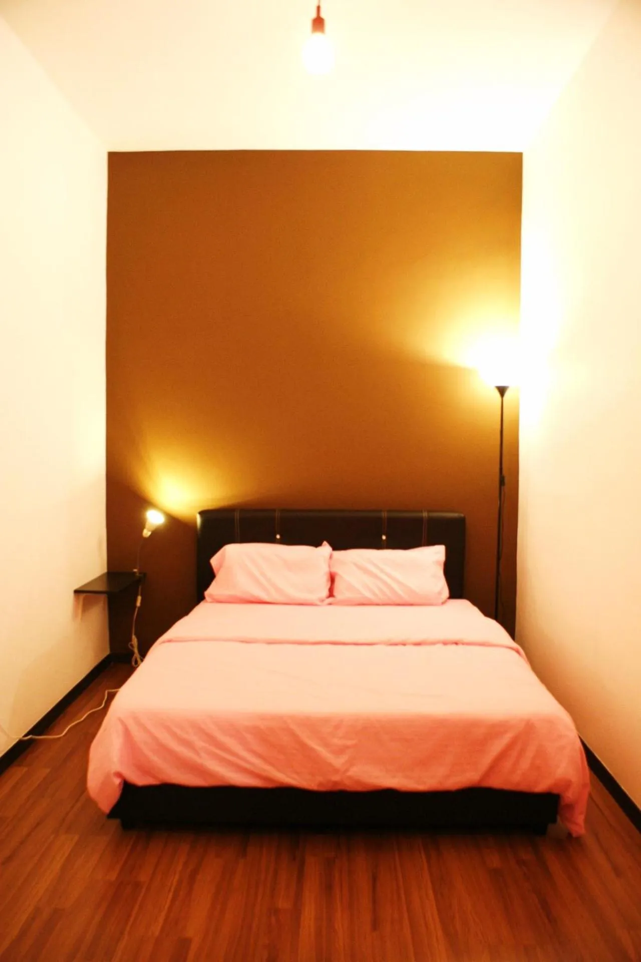 Photo of the whole room, Bed in Shamrock Seaview 11 Villa