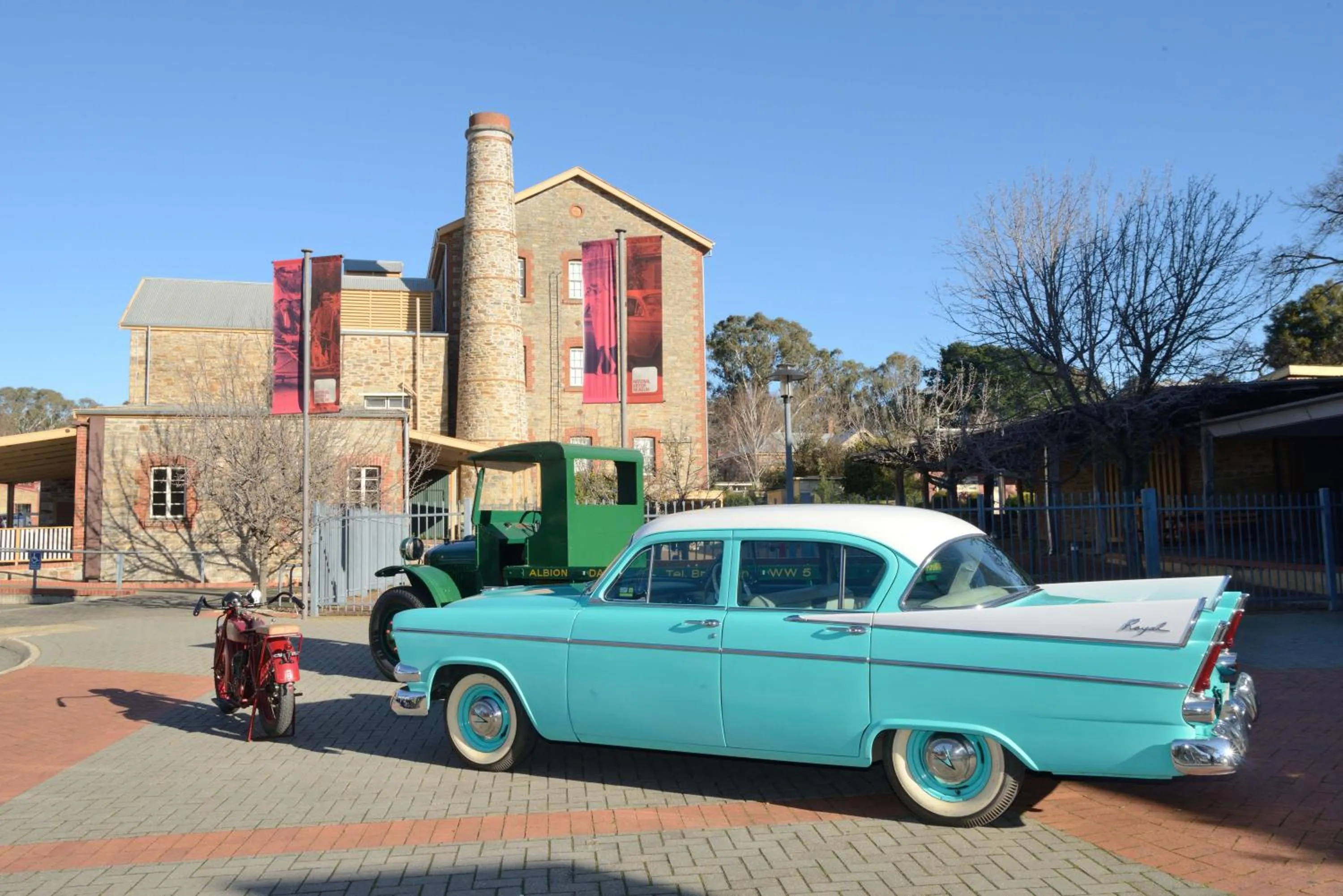 Nearby landmark in Birdwood Motel