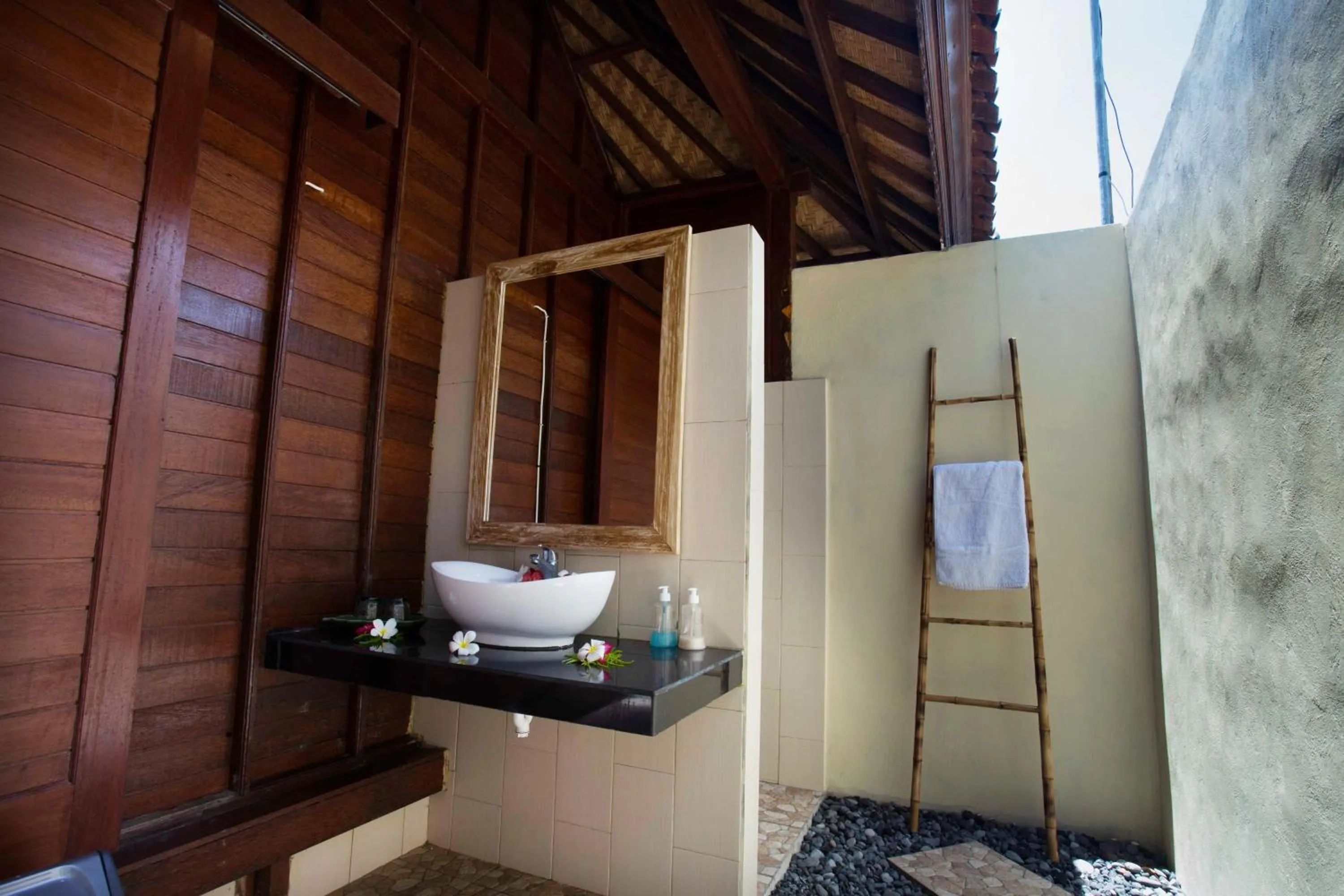 Day in Dinatah Lembongan Villas