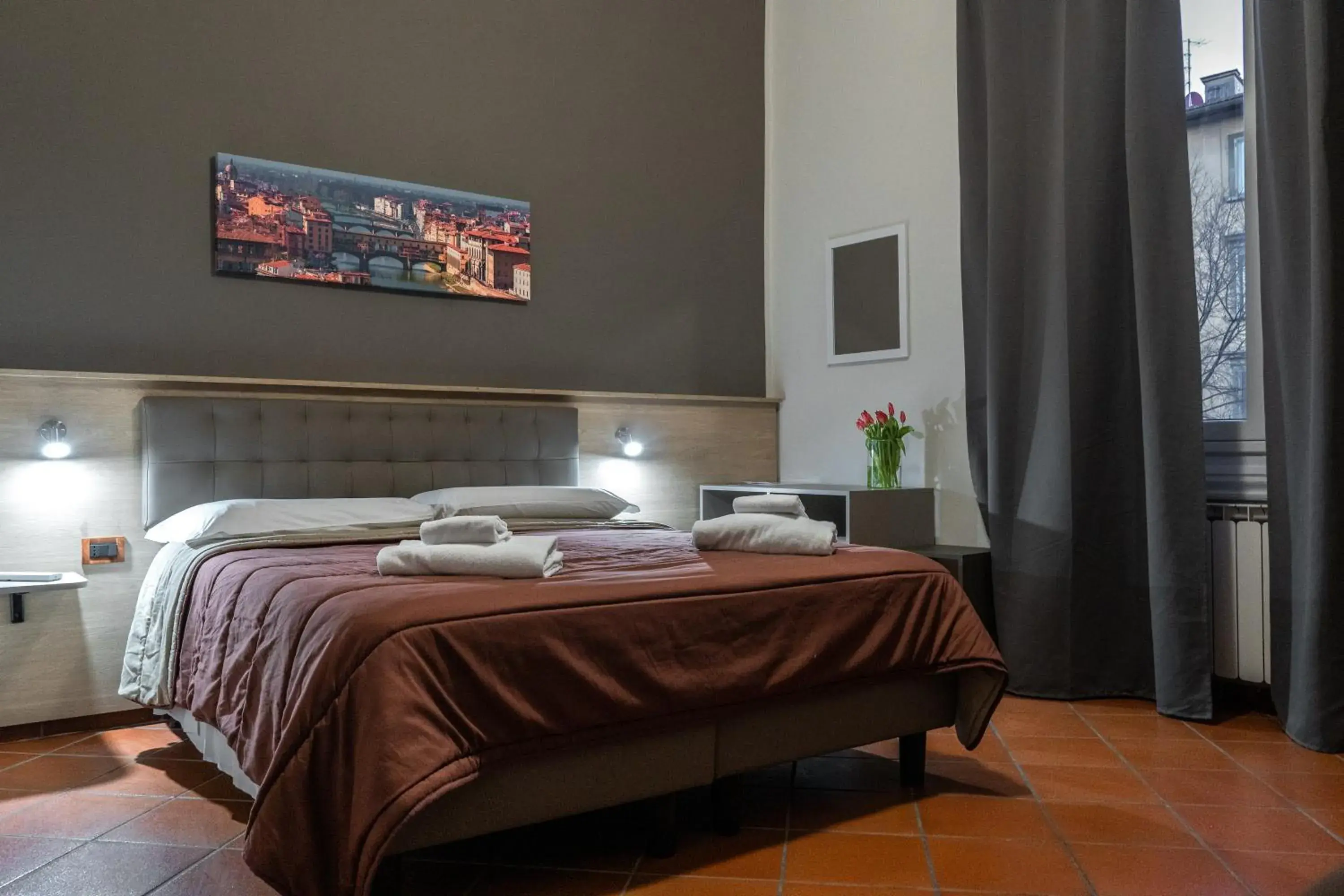 Triple Room with Private Bathroom - single occupancy in La Rosa Di Firenze B&B Triple Room with Private Bathroom - single occupancy in La Rosa Di Firenze B&B