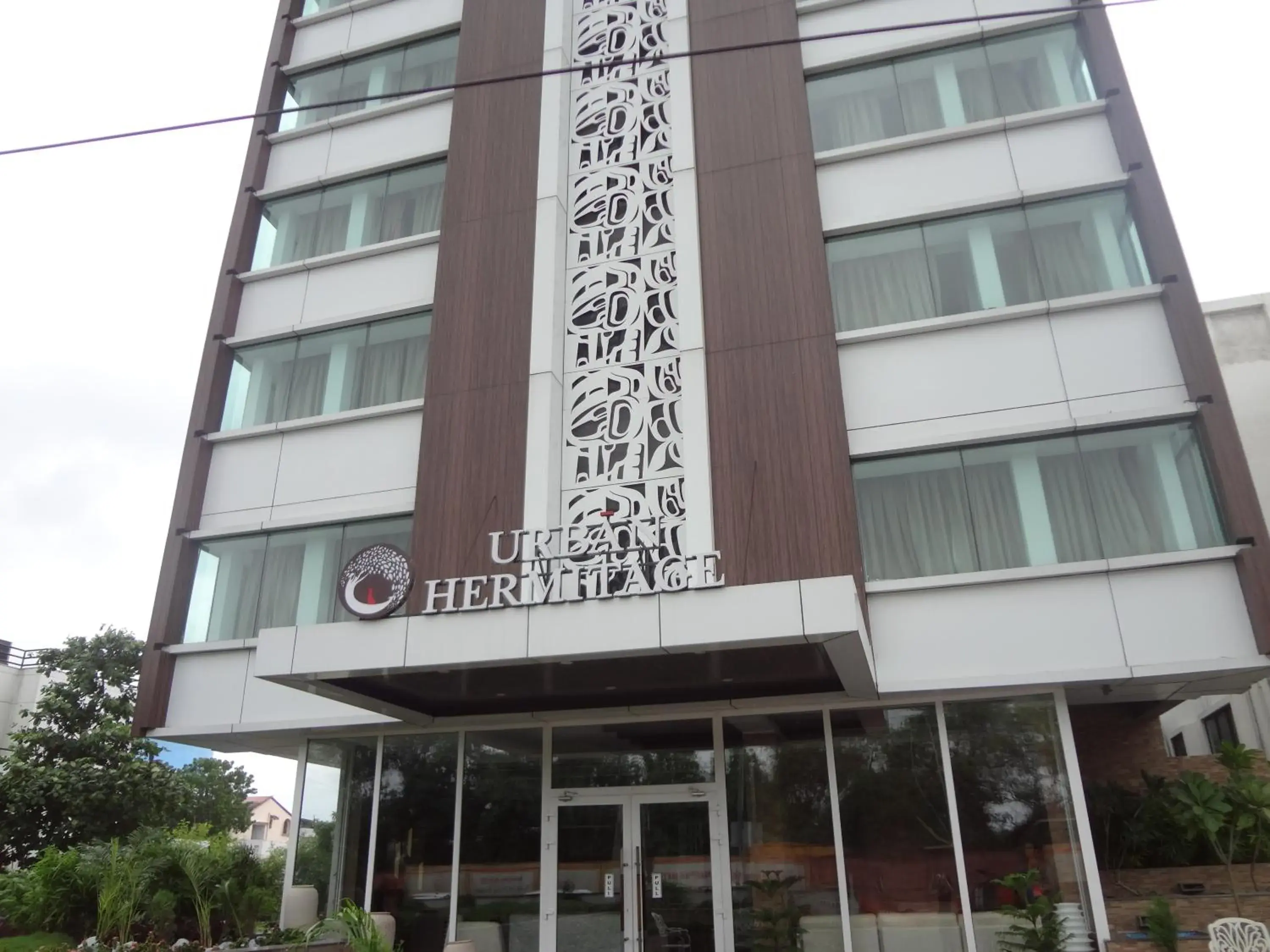 Facade/entrance in Urban Hermitage Facade/entrance in Urban Hermitage