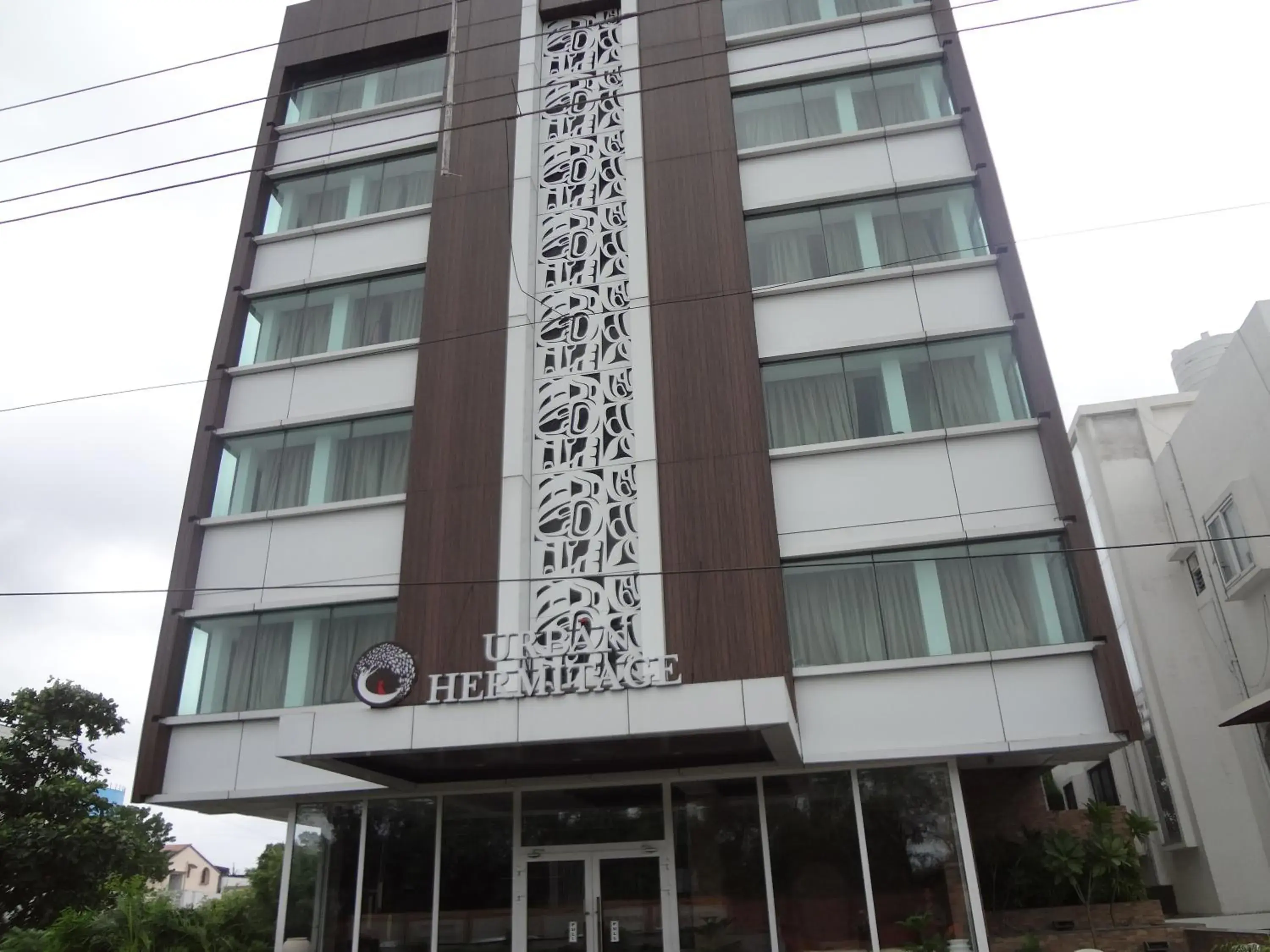 Facade/entrance in Urban Hermitage Facade/entrance in Urban Hermitage