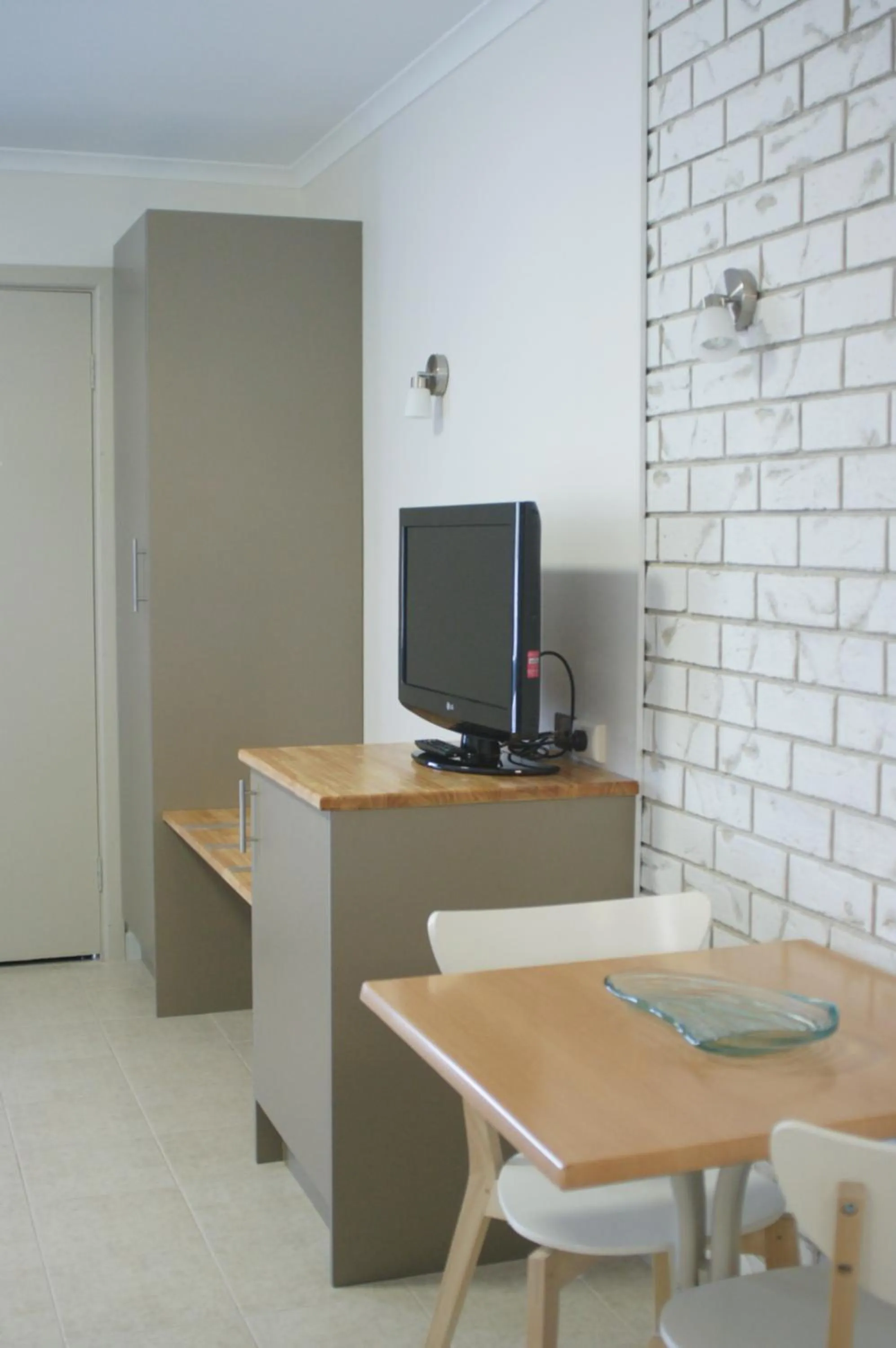 TV and multimedia in Culcairn Motor Inn