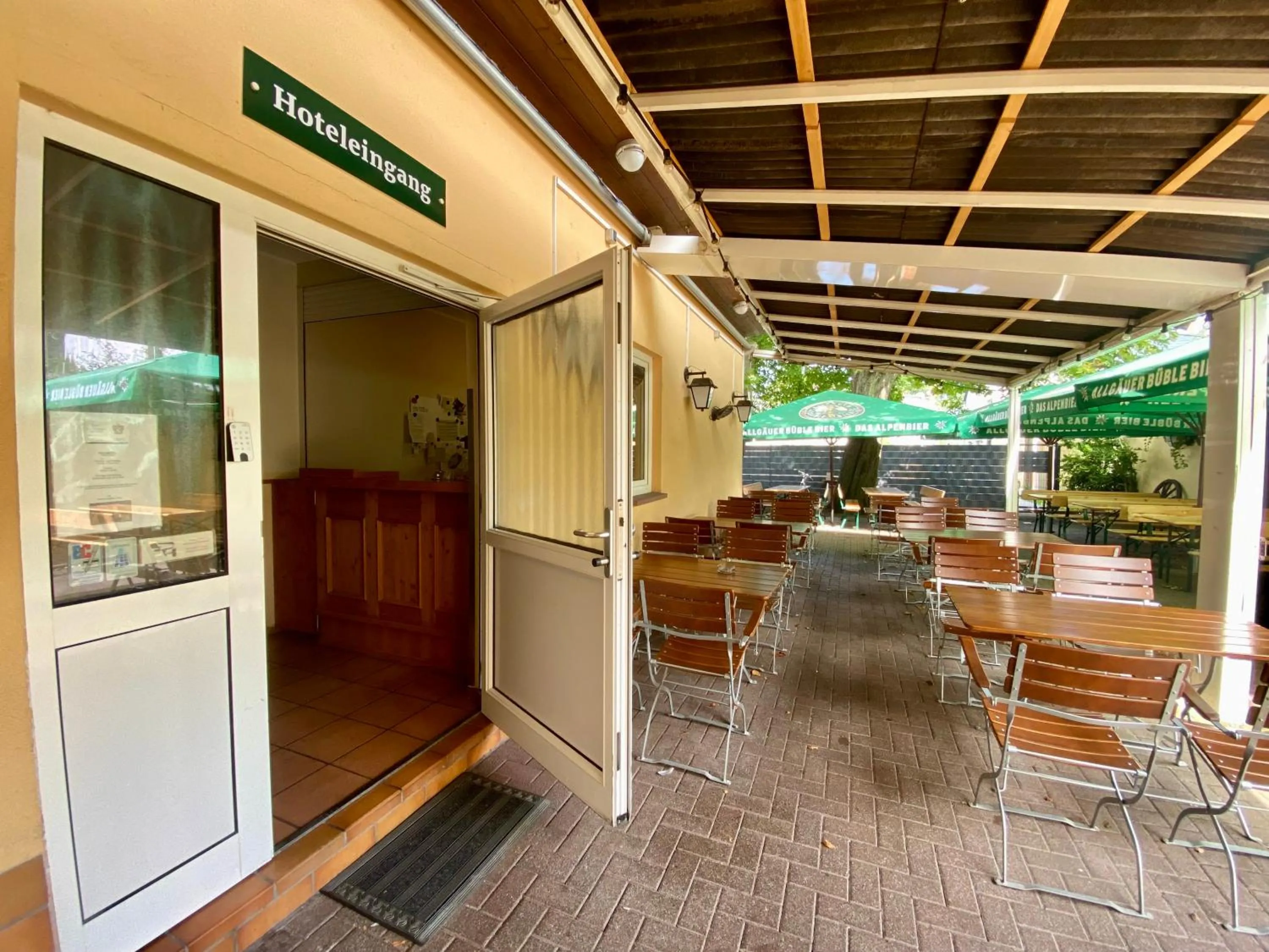 Facade/entrance in Zur Waldlust