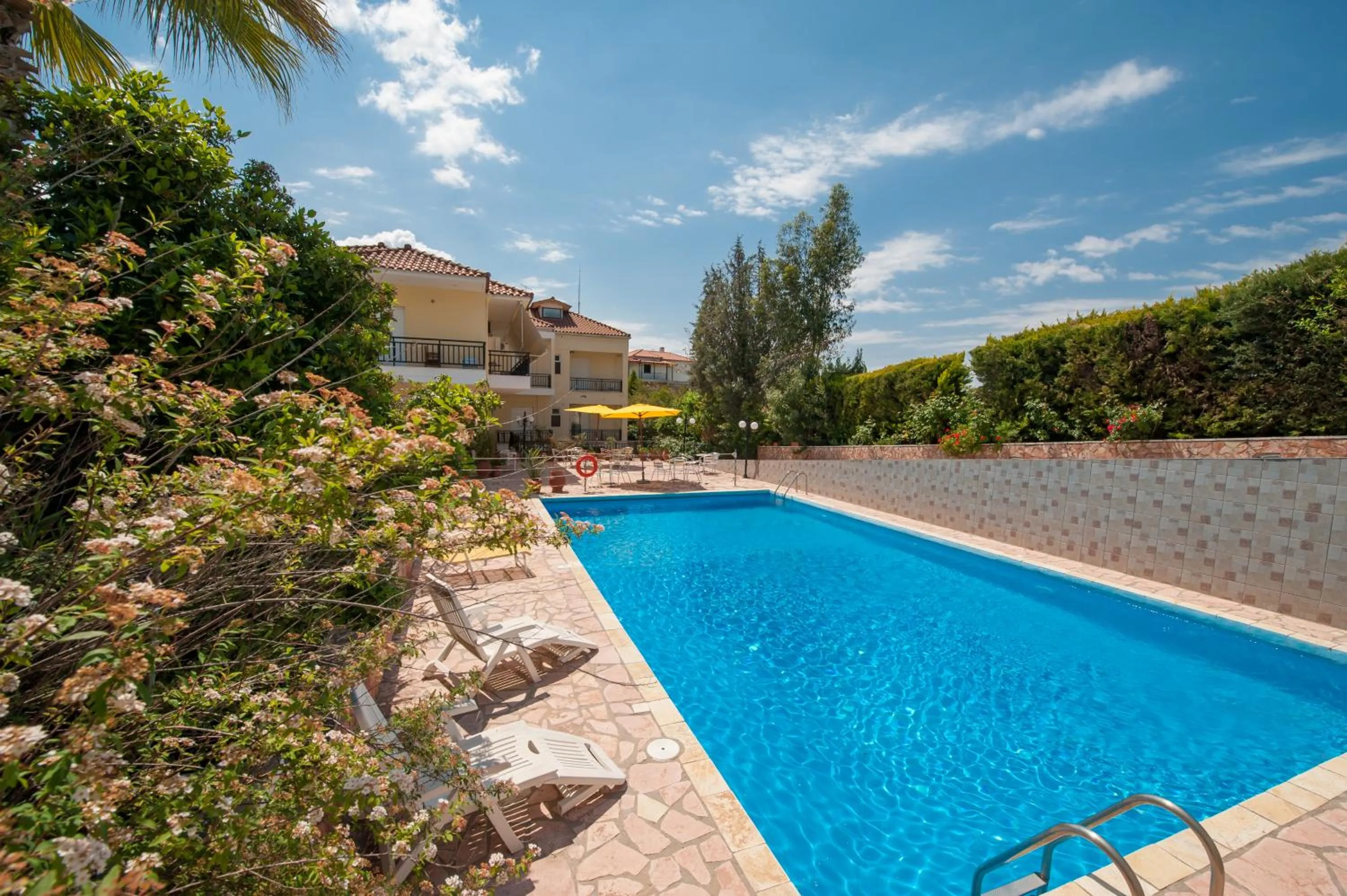 Swimming pool in Athina Hotel
