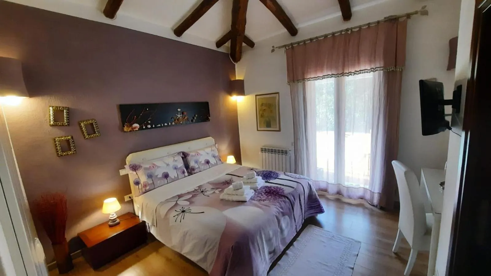 Breakfast in Villa Kuky