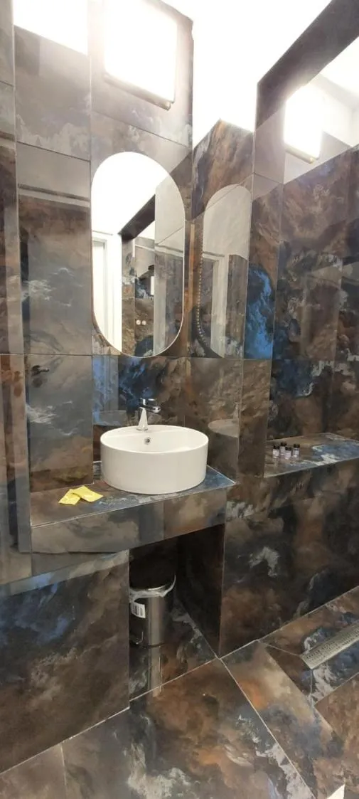 Shower in Filio Guesthouse
