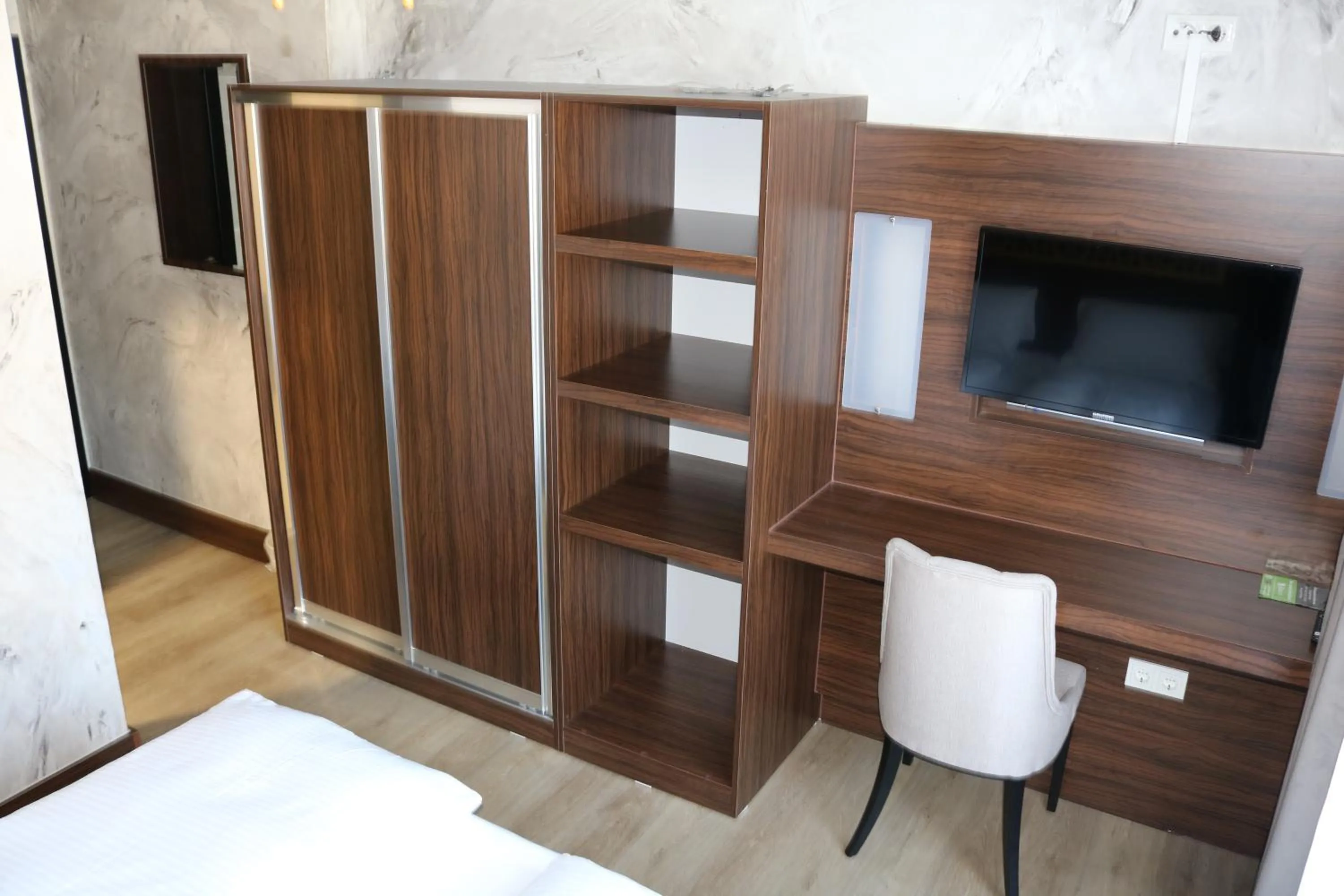 View (from property/room), Bed in Louis Hotels