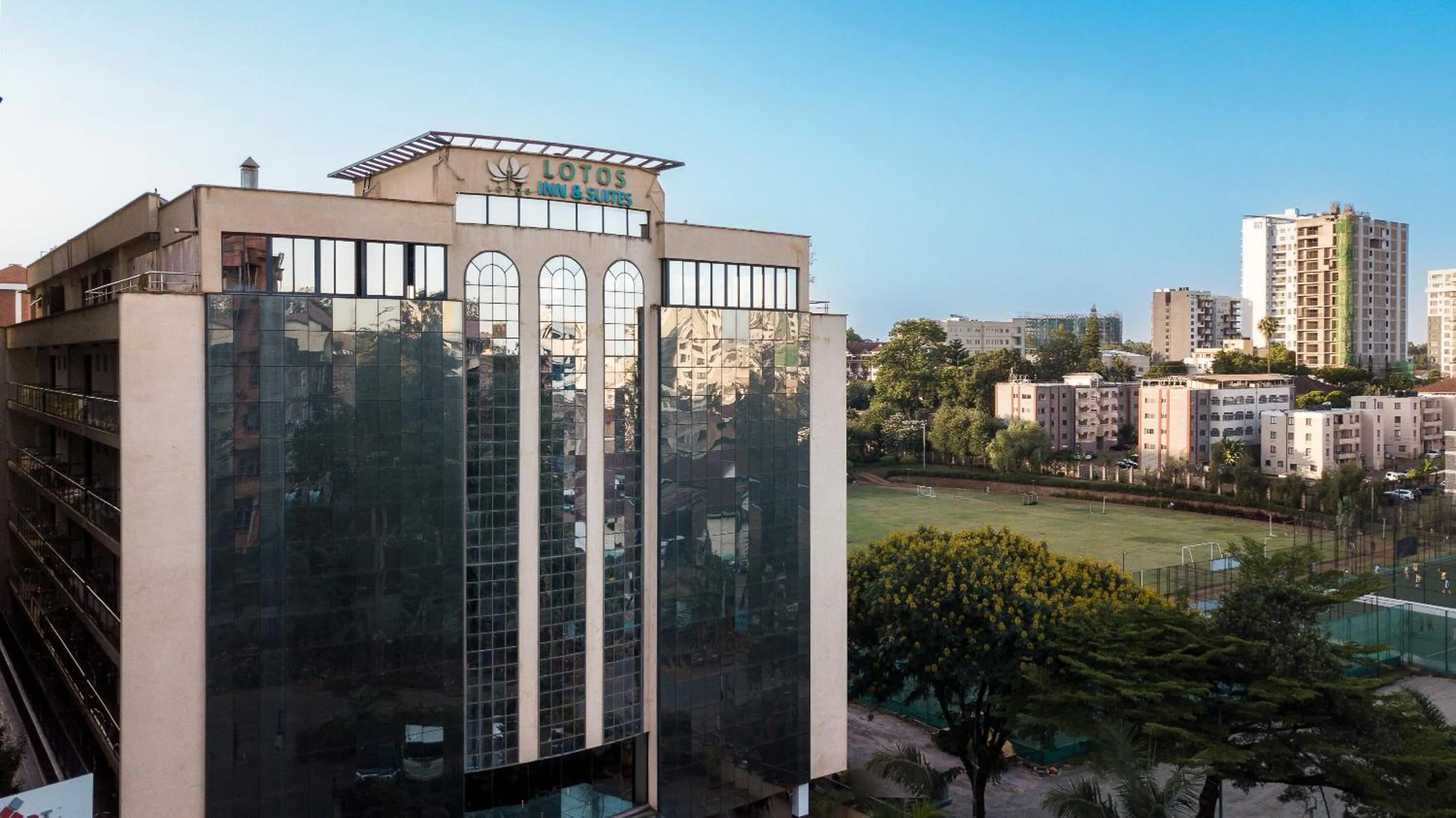 Day in Lotos Inn & Suites, Nairobi