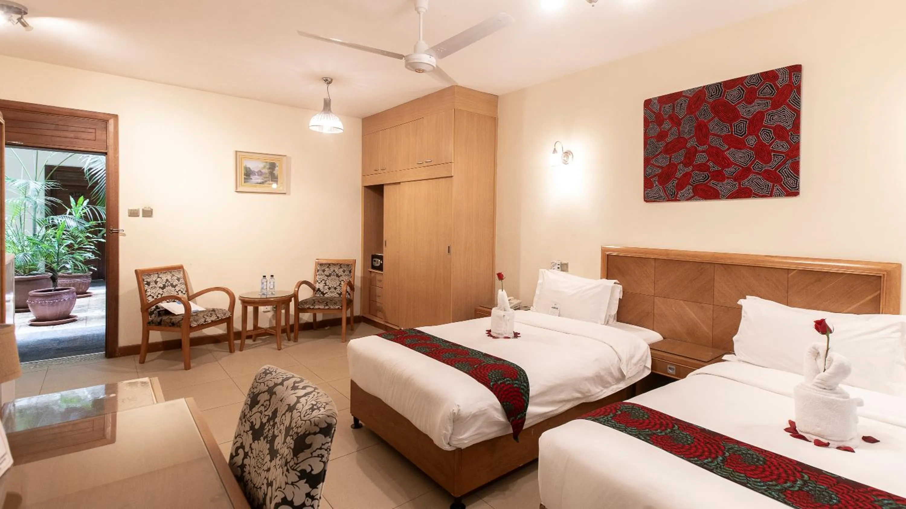 Photo of the whole room, Bed in Lotos Inn & Suites, Nairobi