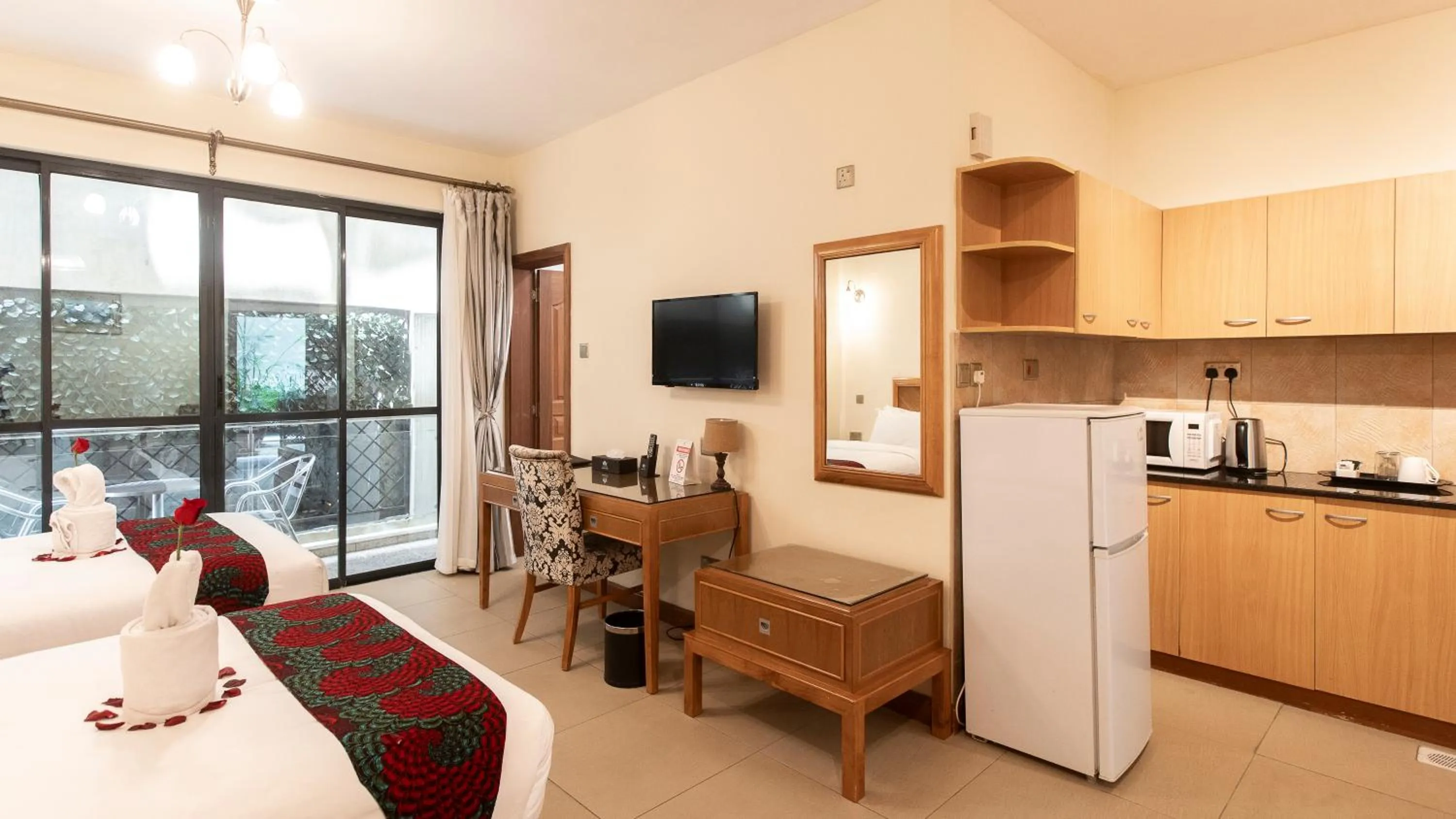 Bed in Lotos Inn & Suites, Nairobi