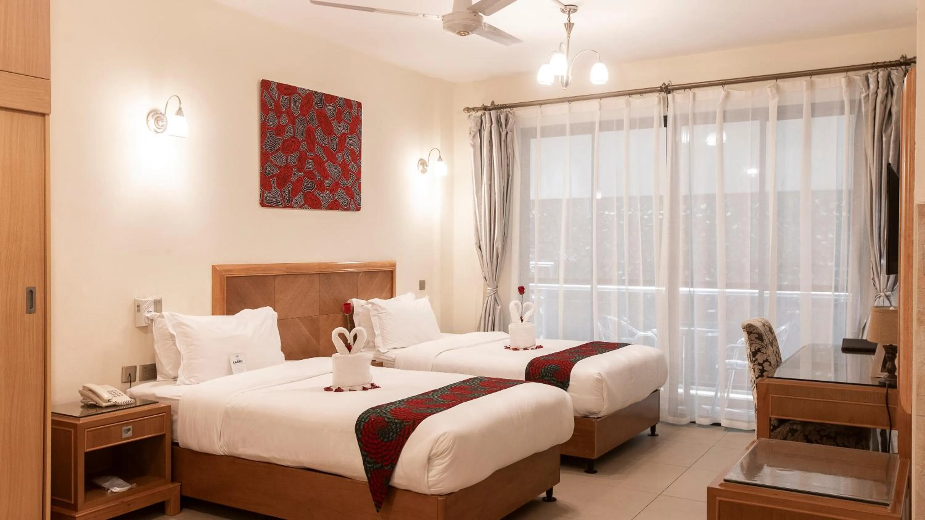 Photo of the whole room, Bed in Lotos Inn & Suites, Nairobi