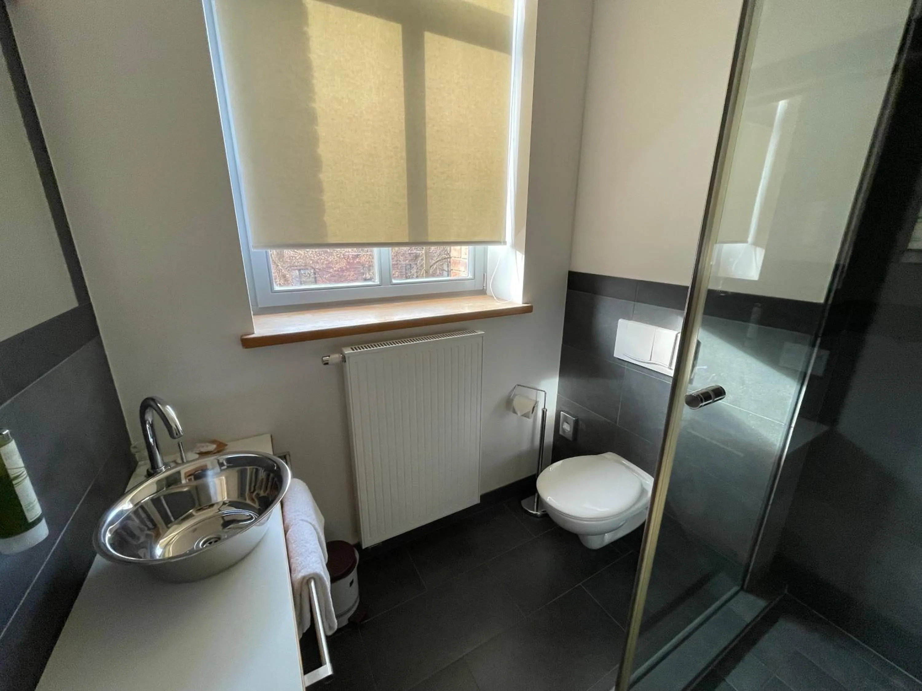 Bathroom in Fronveste das alte Knasthaus