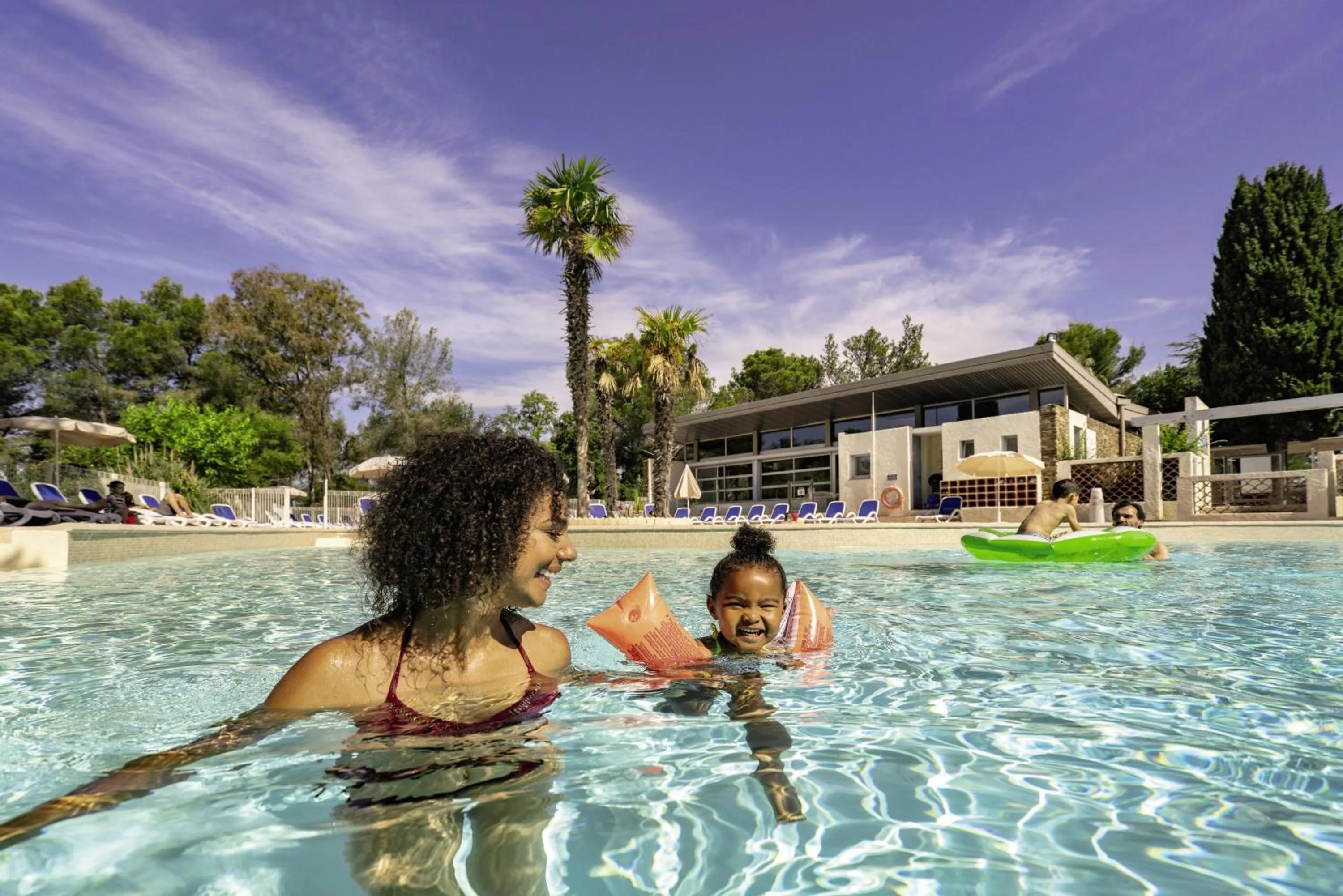 Swimming pool in Belambra Clubs Le Pradet - Lou Pigno