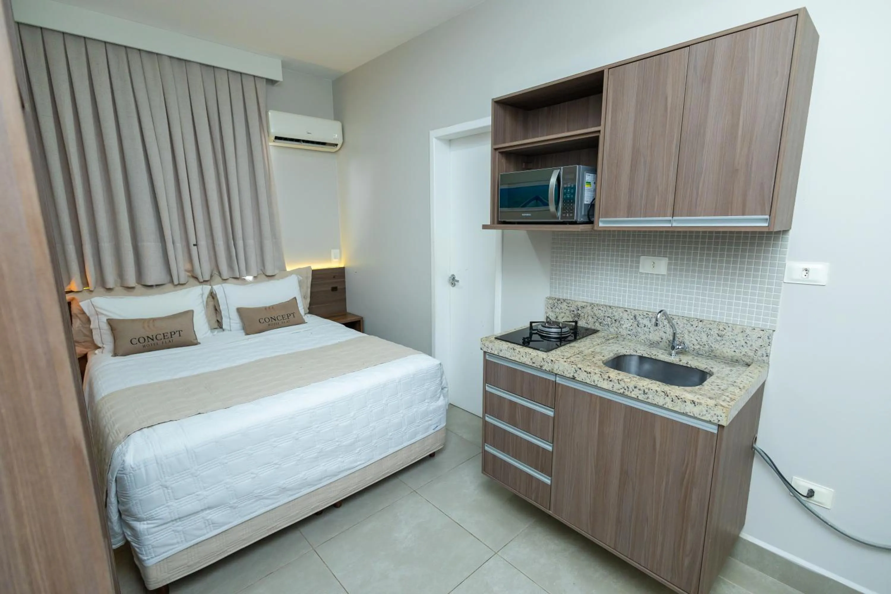 Bed in Concept Hotel Flat