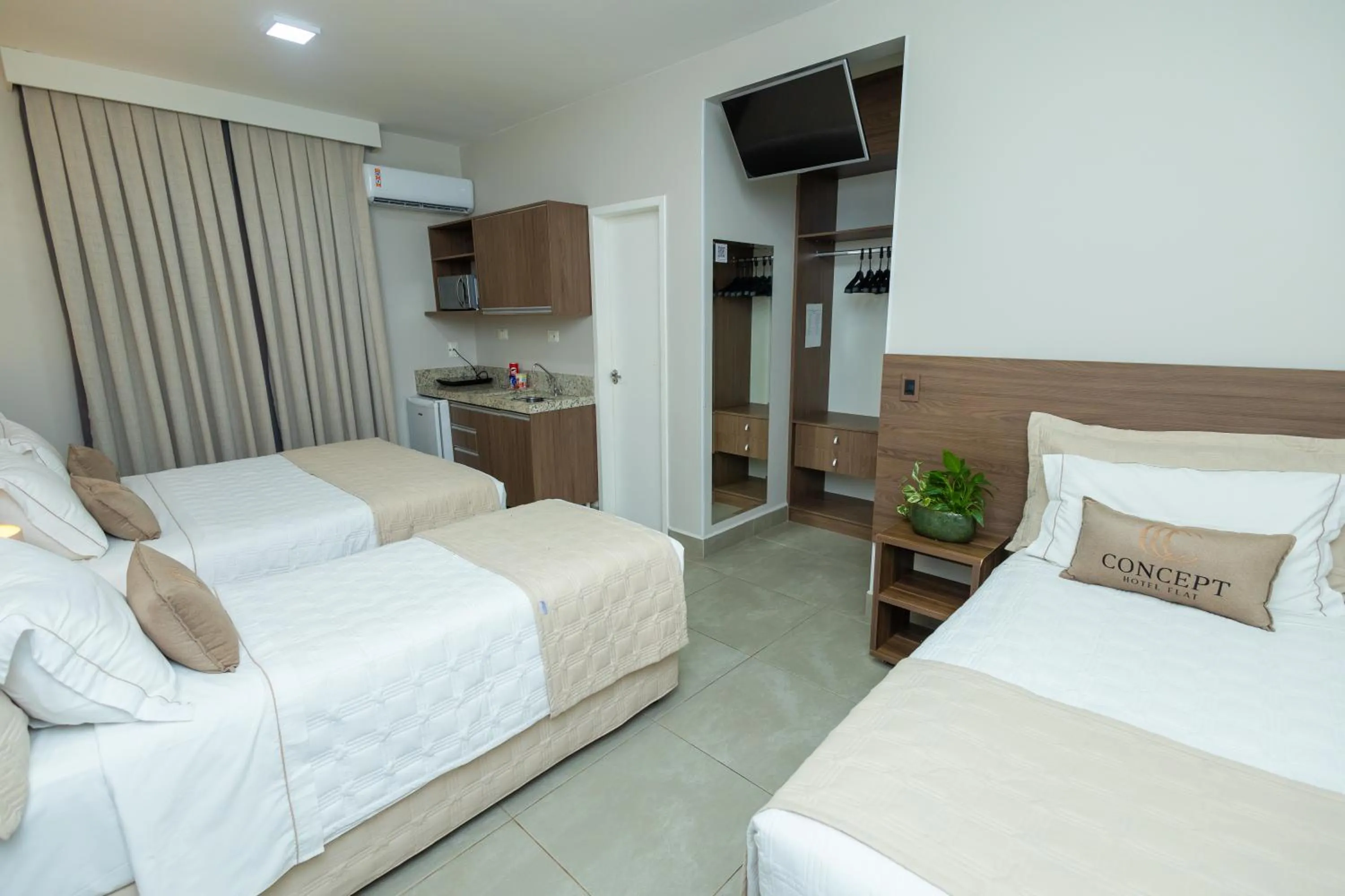 Bedroom, Bed in Concept Hotel Flat