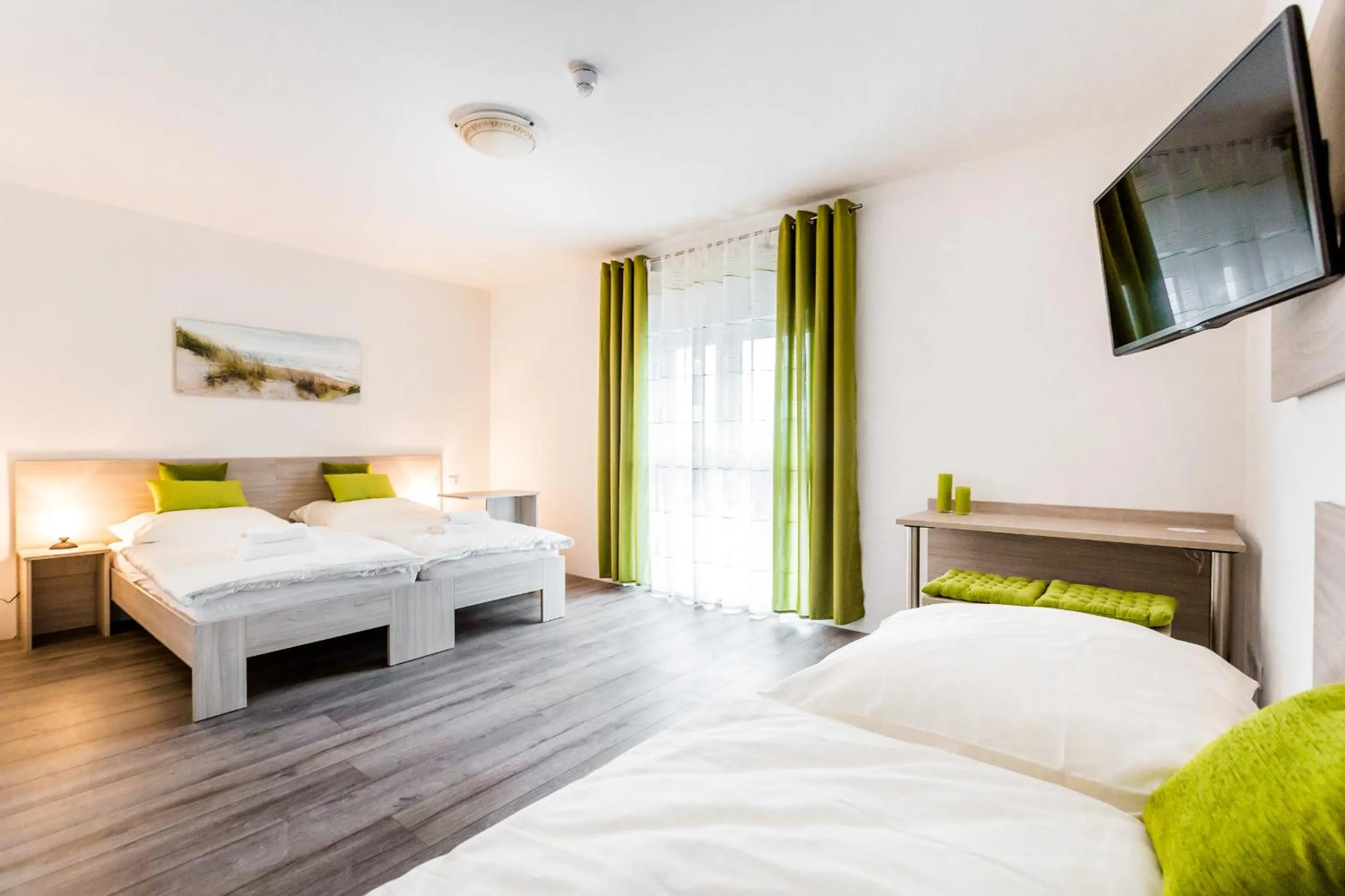 Day, Bed in Hotel ANNA - Düsseldorf - Hilden