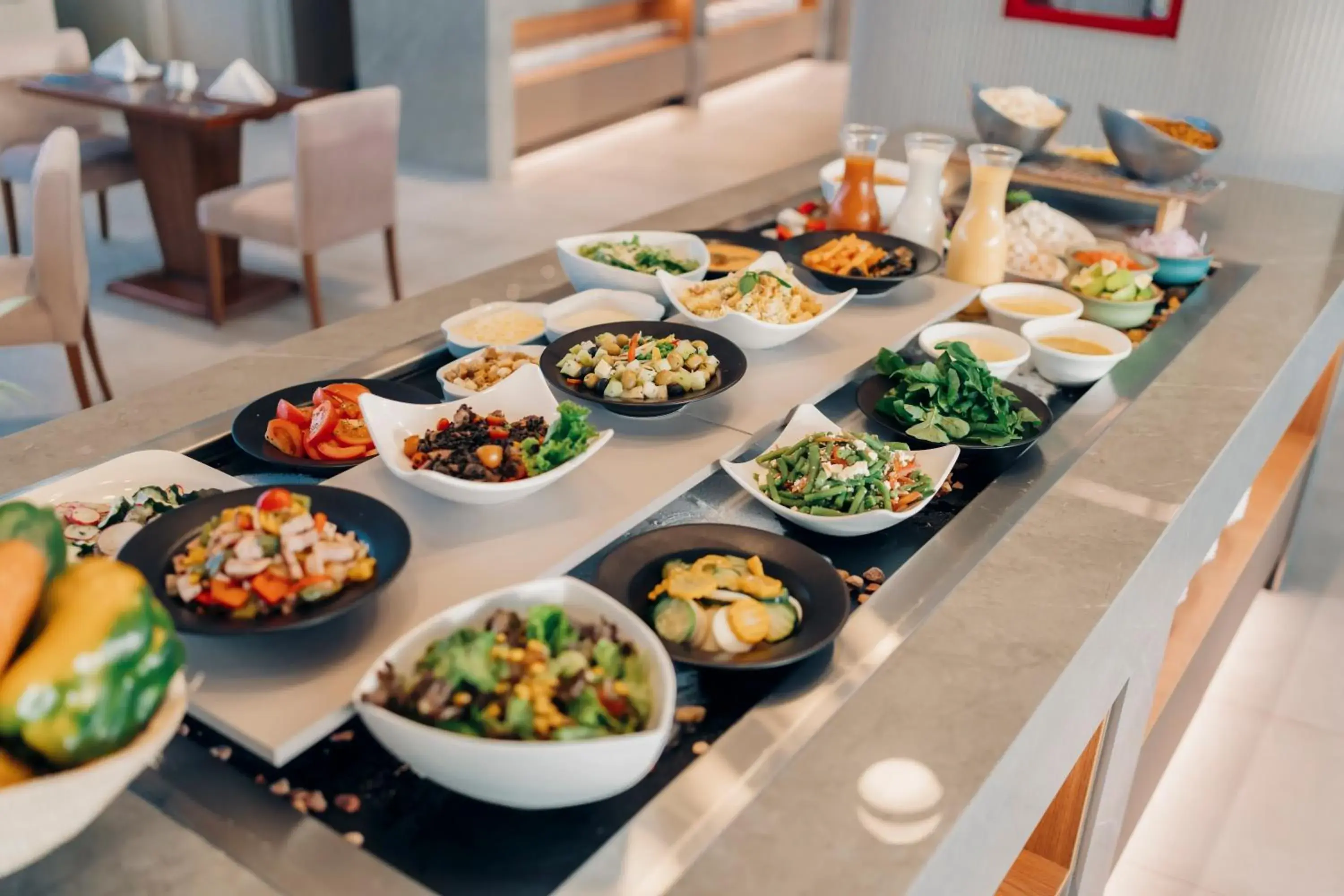 Restaurant/places to eat in Wyndham Quito Airport Restaurant/places to eat in Wyndham Quito Airport