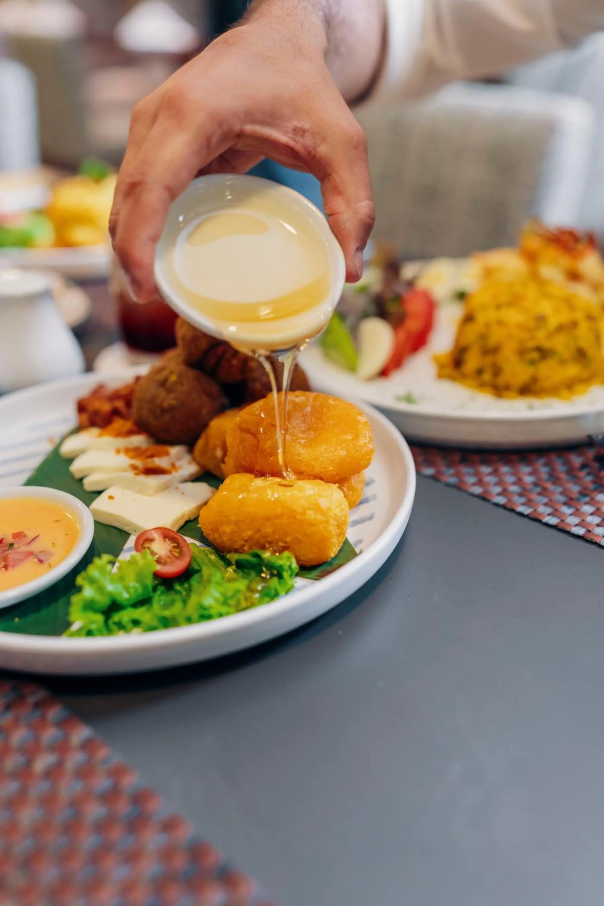 Food in Wyndham Quito Airport
