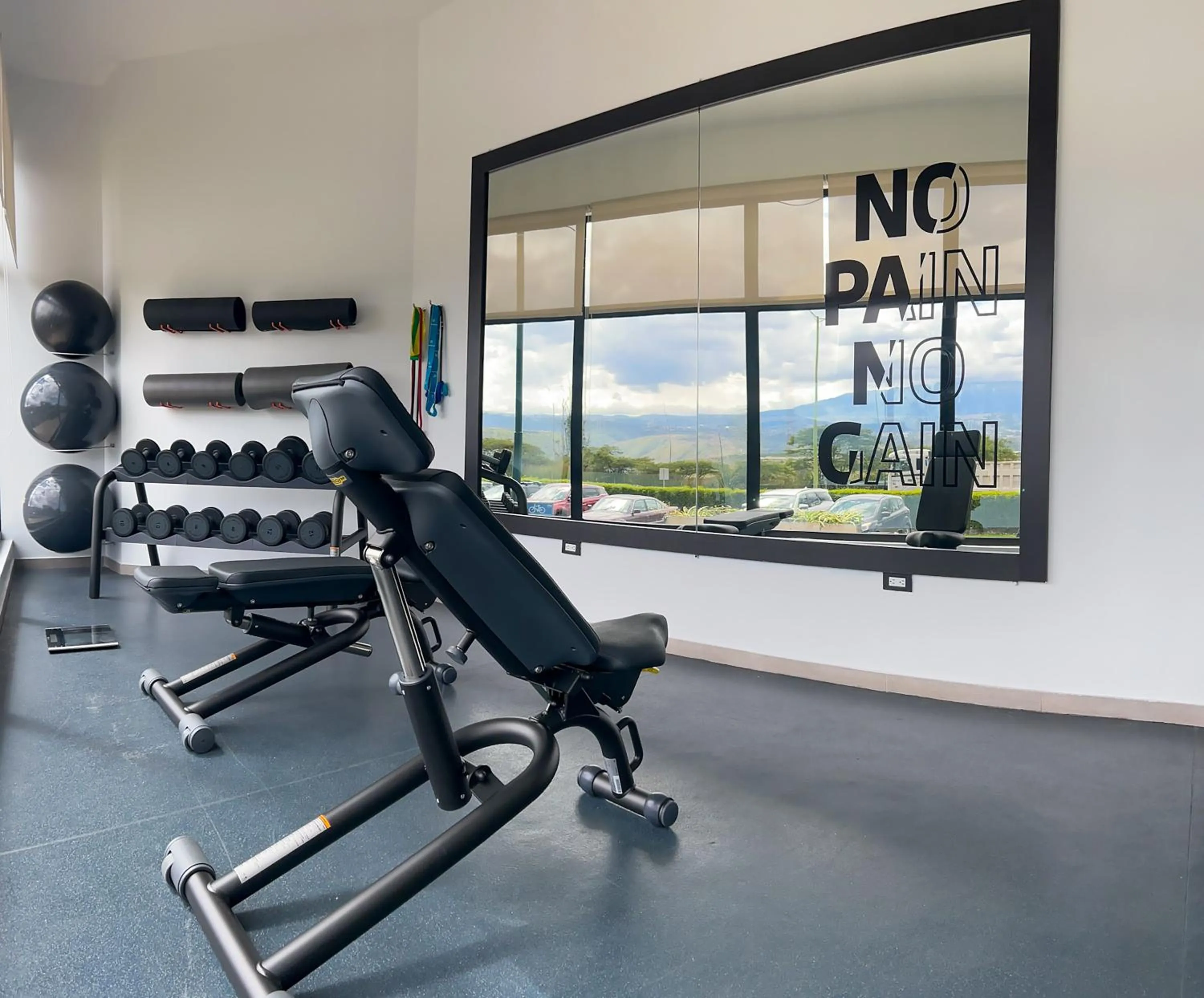 Fitness centre/facilities in Wyndham Quito Airport