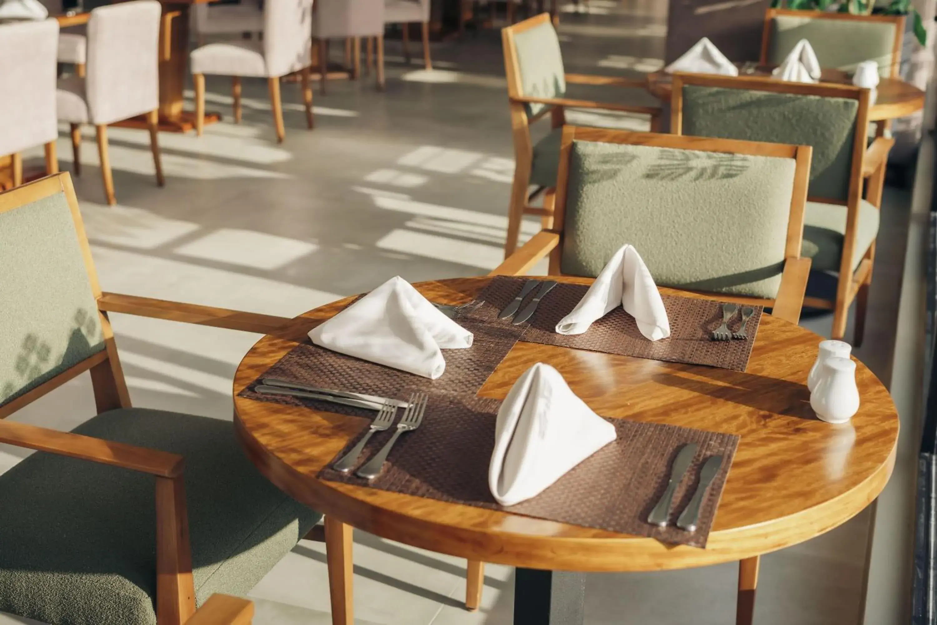 Restaurant/places to eat in Wyndham Quito Airport Restaurant/places to eat in Wyndham Quito Airport