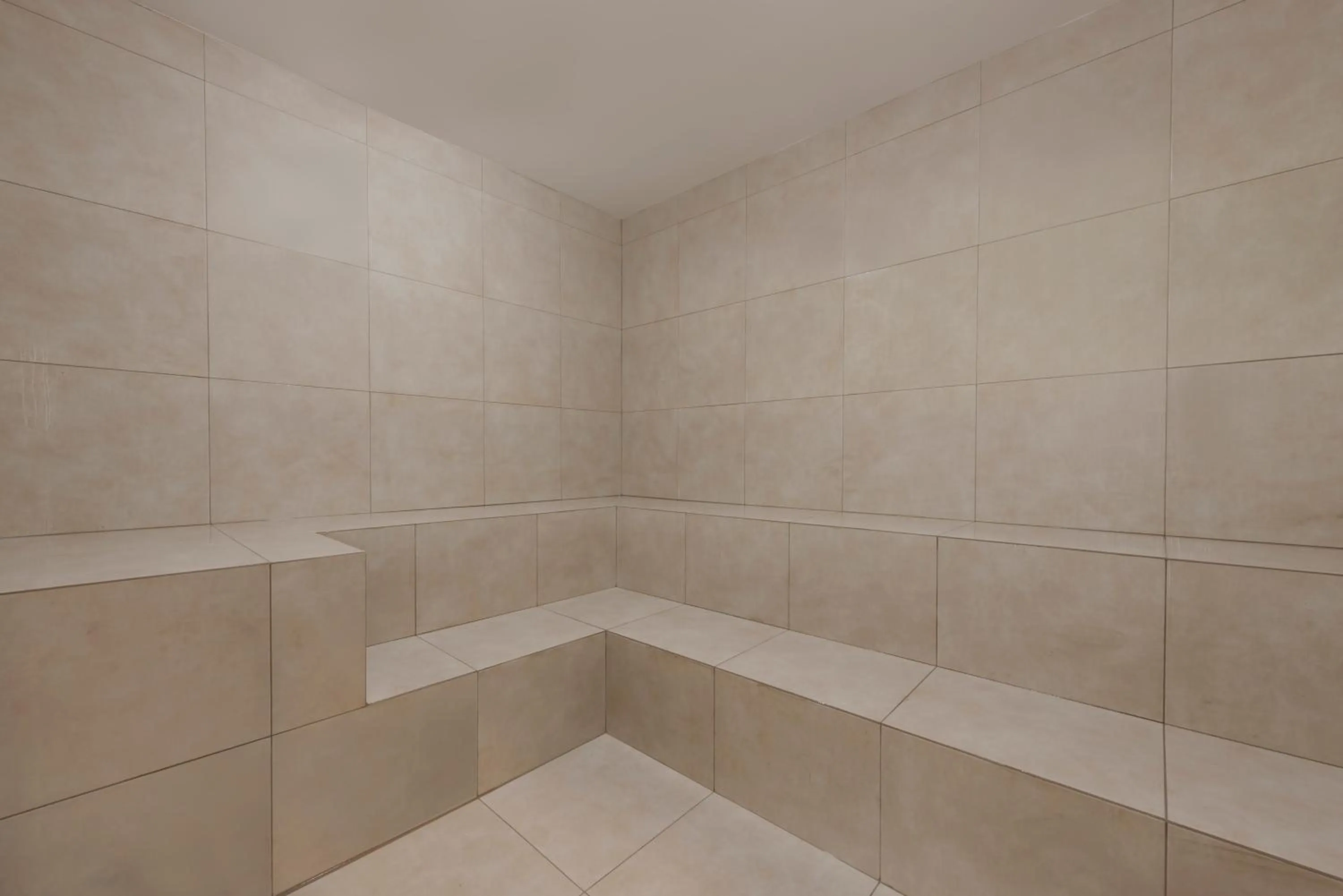 Steam room in Wyndham Quito Airport