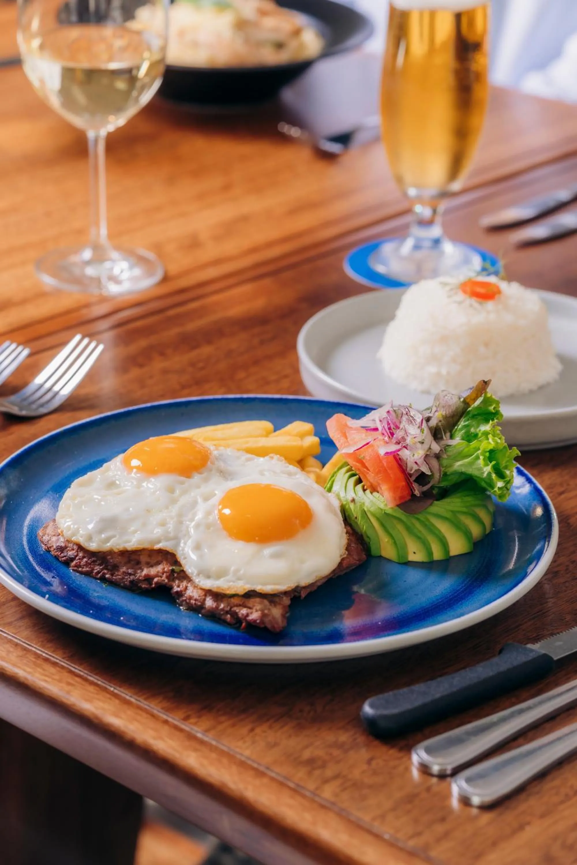 Food and drinks in Wyndham Quito Airport