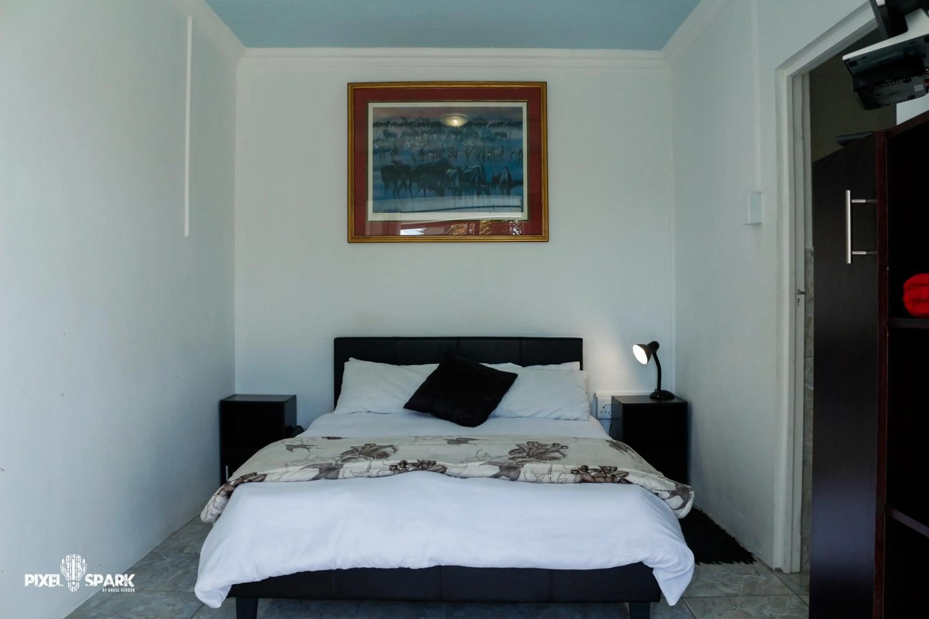 Bedroom, Bed in Tyday Accommodation
